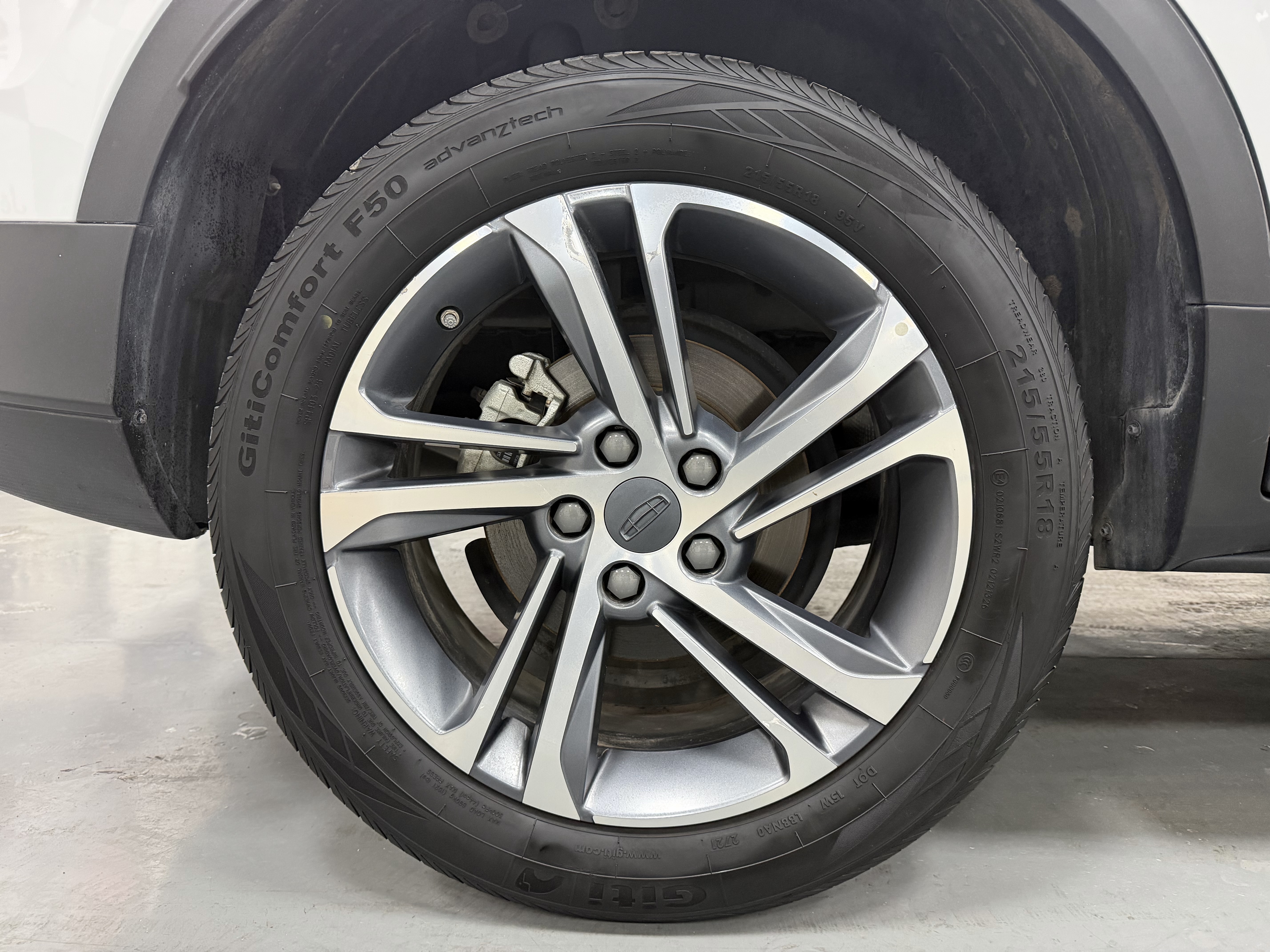GEELY Coolray 2021 car image #21
