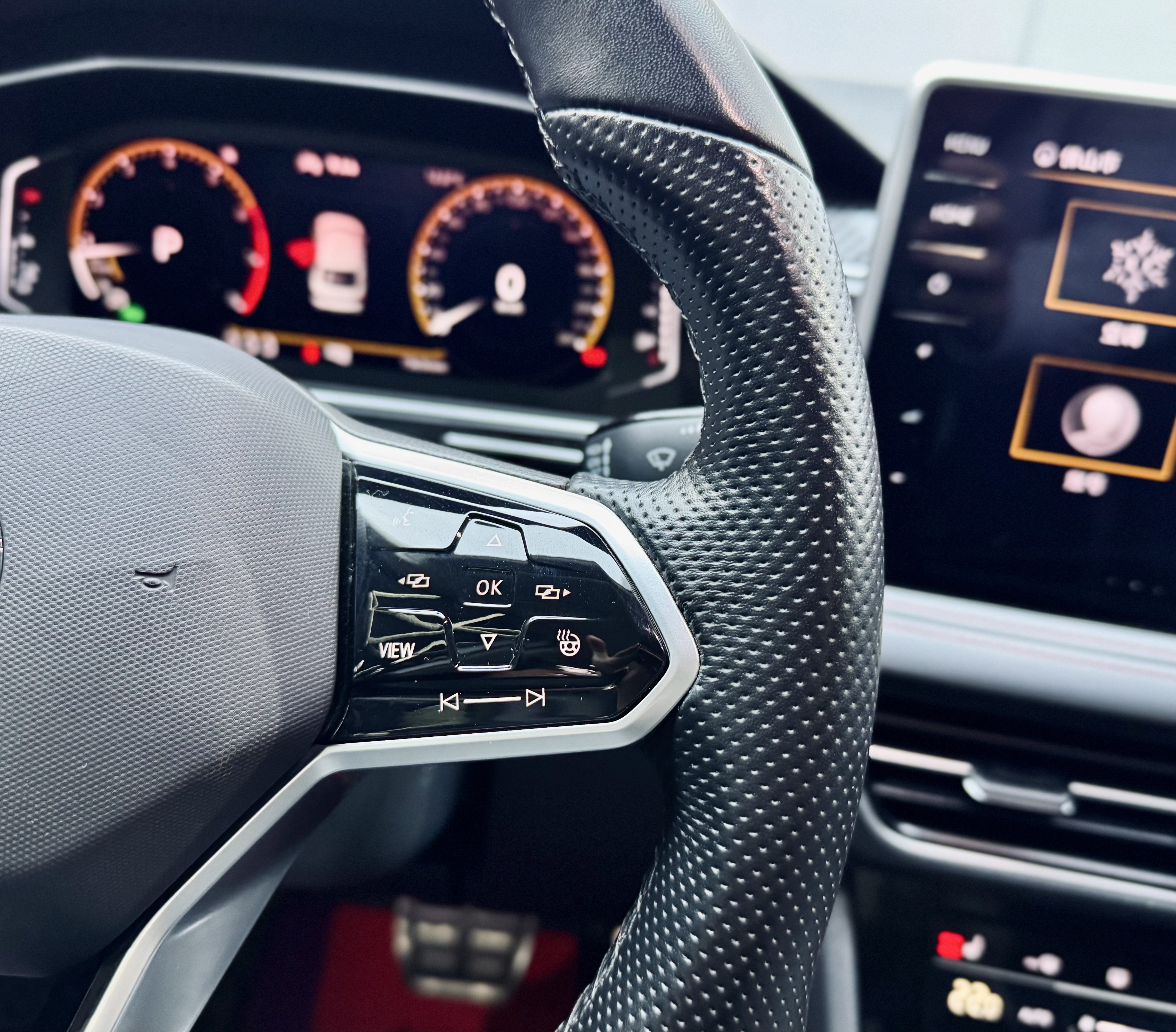 Volkswagen Tiguan X 2023 car image #21