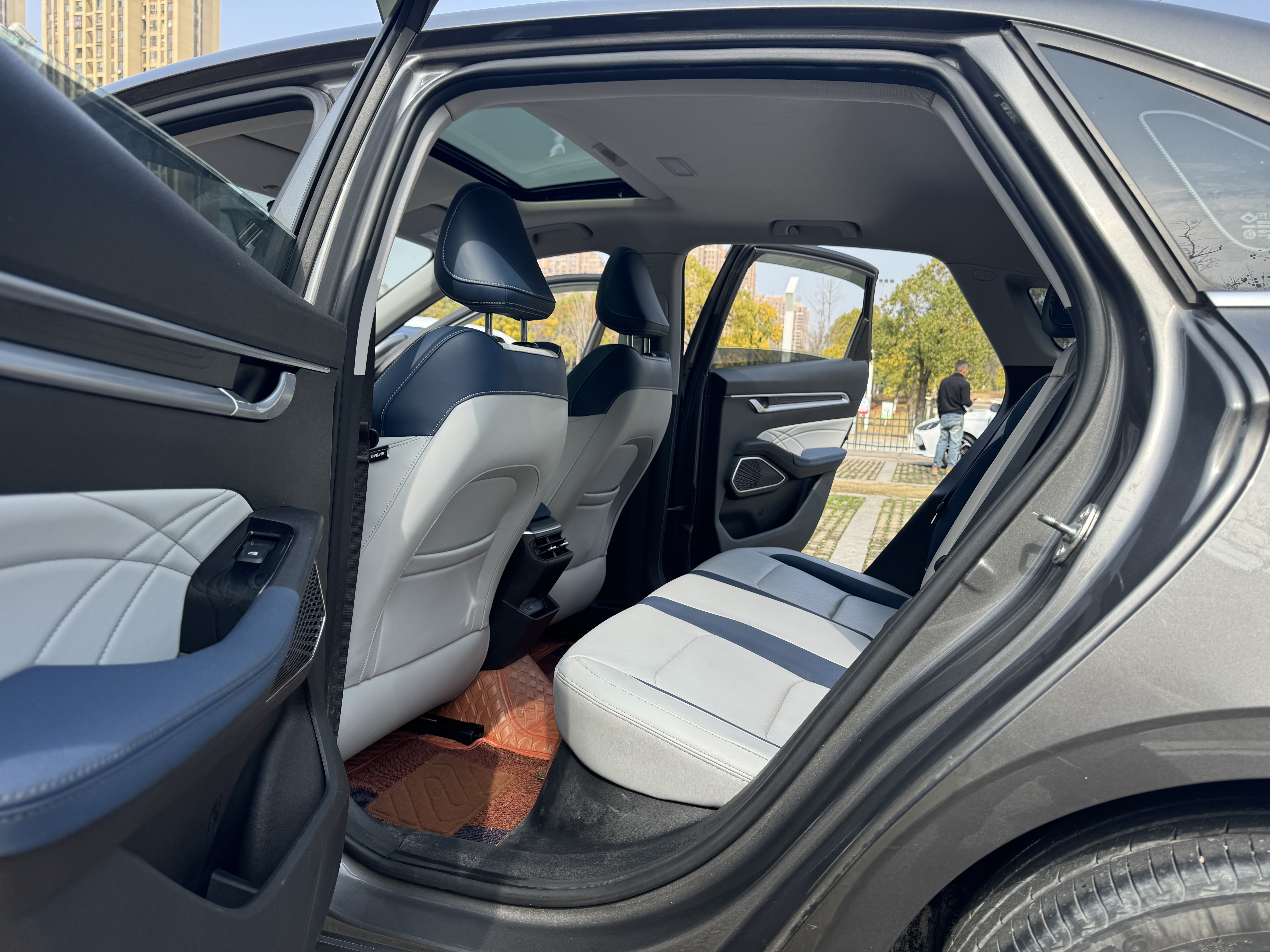 GEELY Emgrand 2022 #21 GEELY Emgrand 2022 car image #21