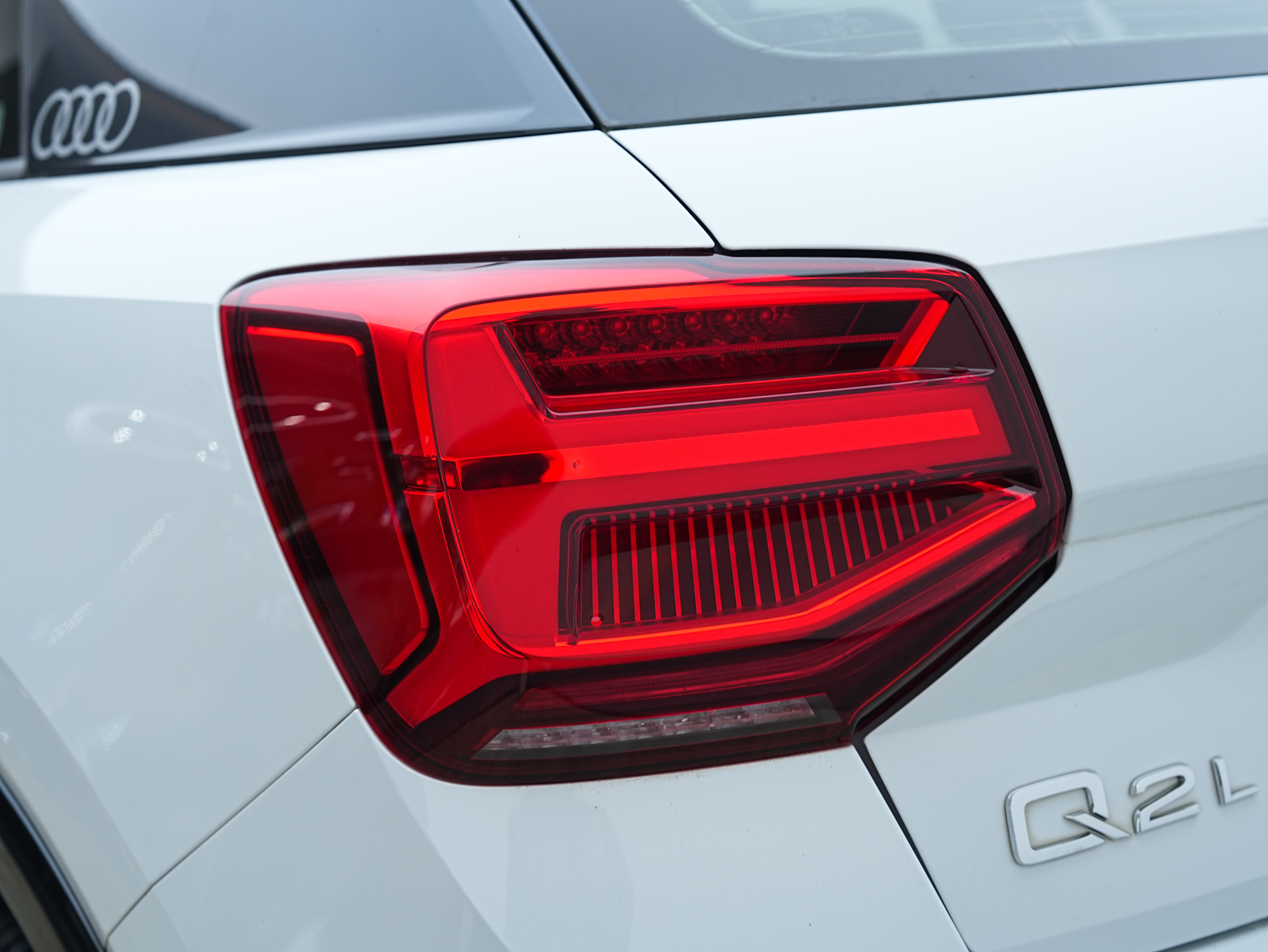 Audi Q2L 2023 imagem de carro #21