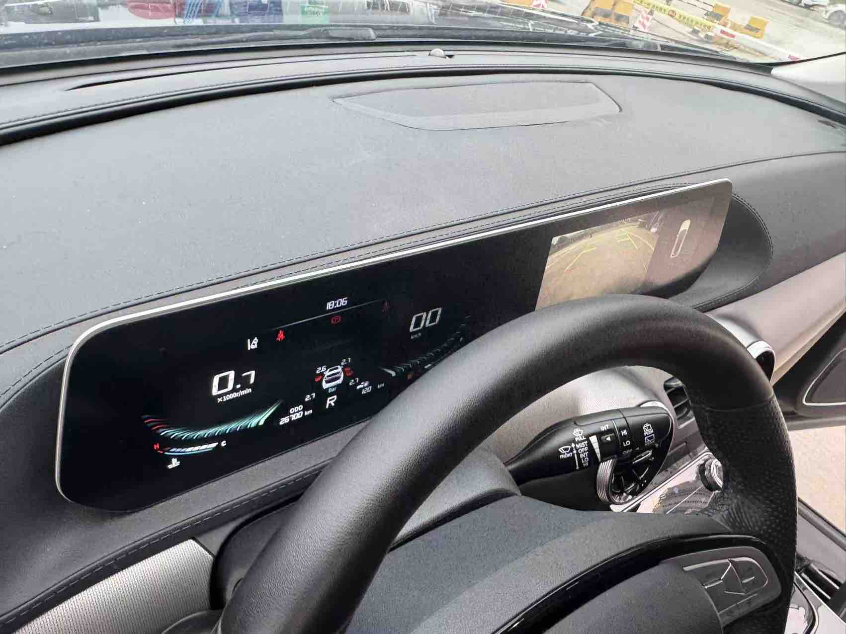 T5 EVO 2022 car image #21