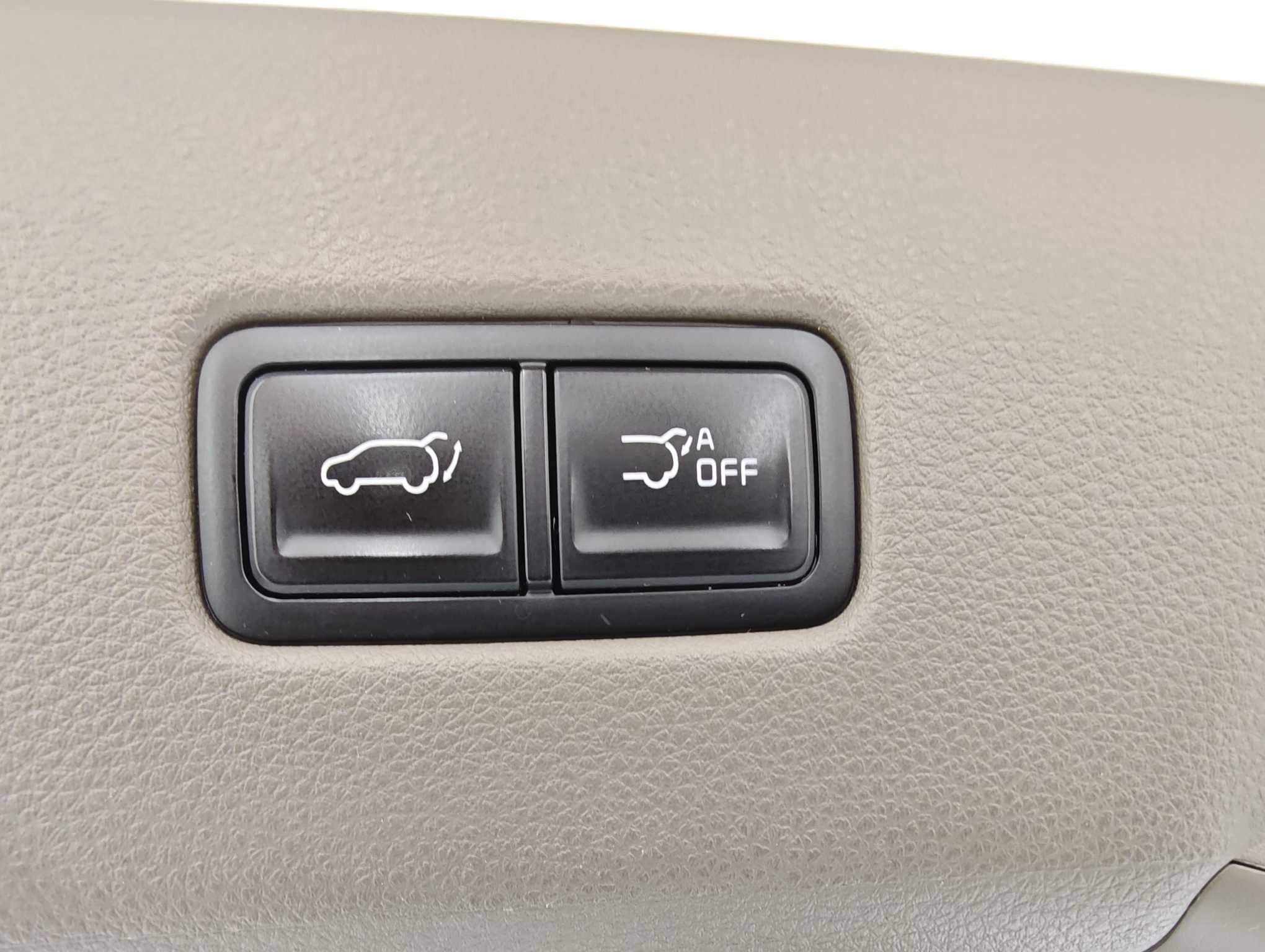 Kia Carnival 2022 immagine di auto #21