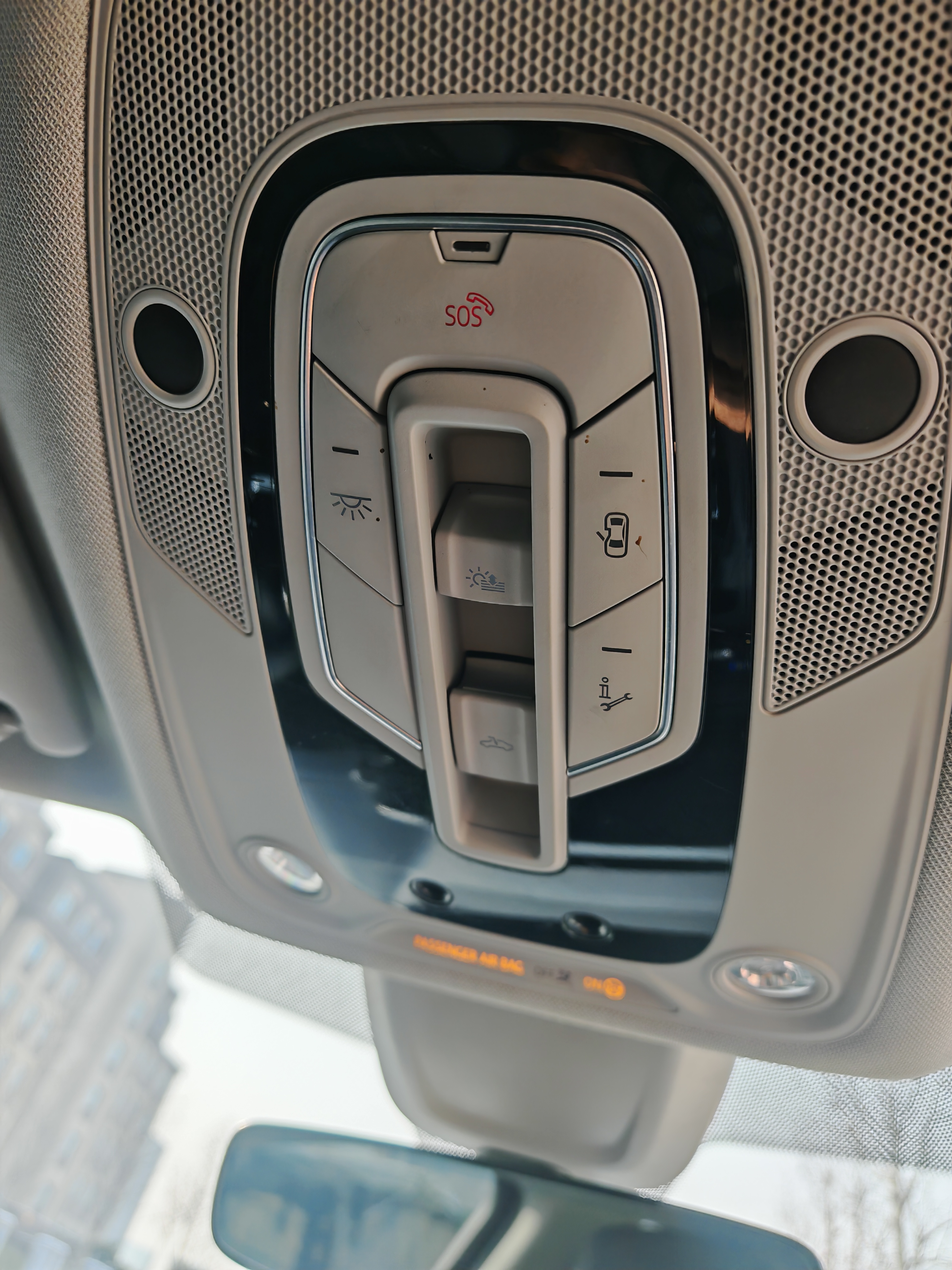 Audi Q5L 2022 car image #21