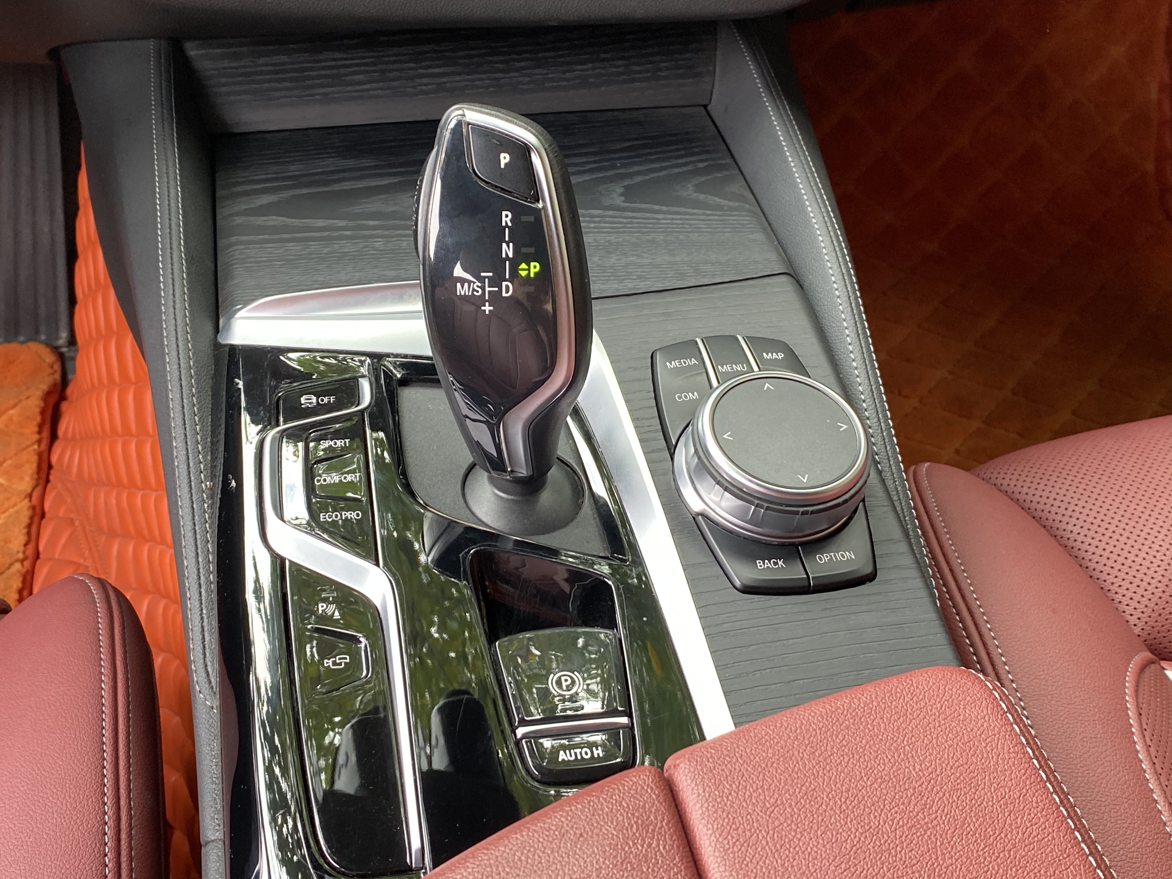 BMW 5 Series 2022 car image #21