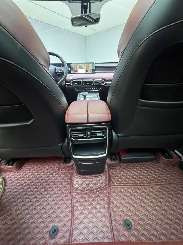 Jetour X70 PLUS 2022 car image #21