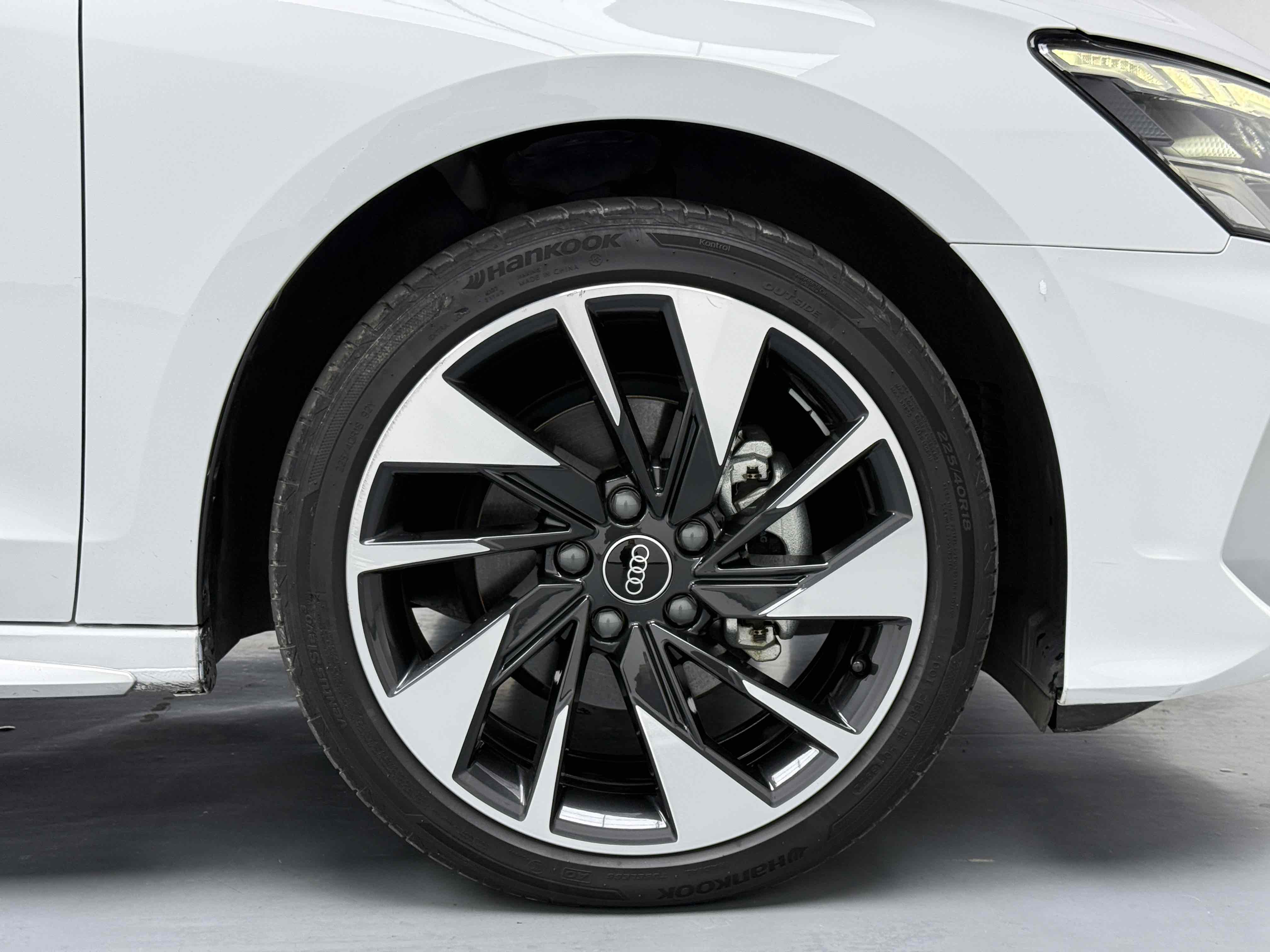 Audi A3 2023 car image #21