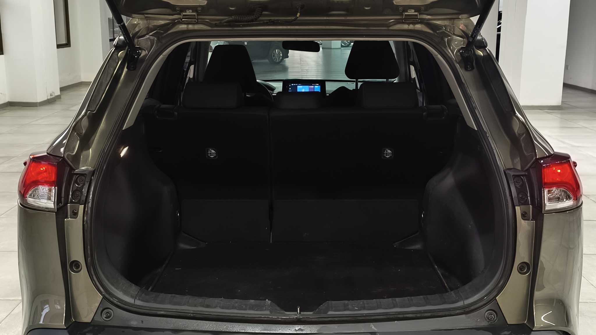 Toyota Corolla Cross 2022 immagine di auto #21