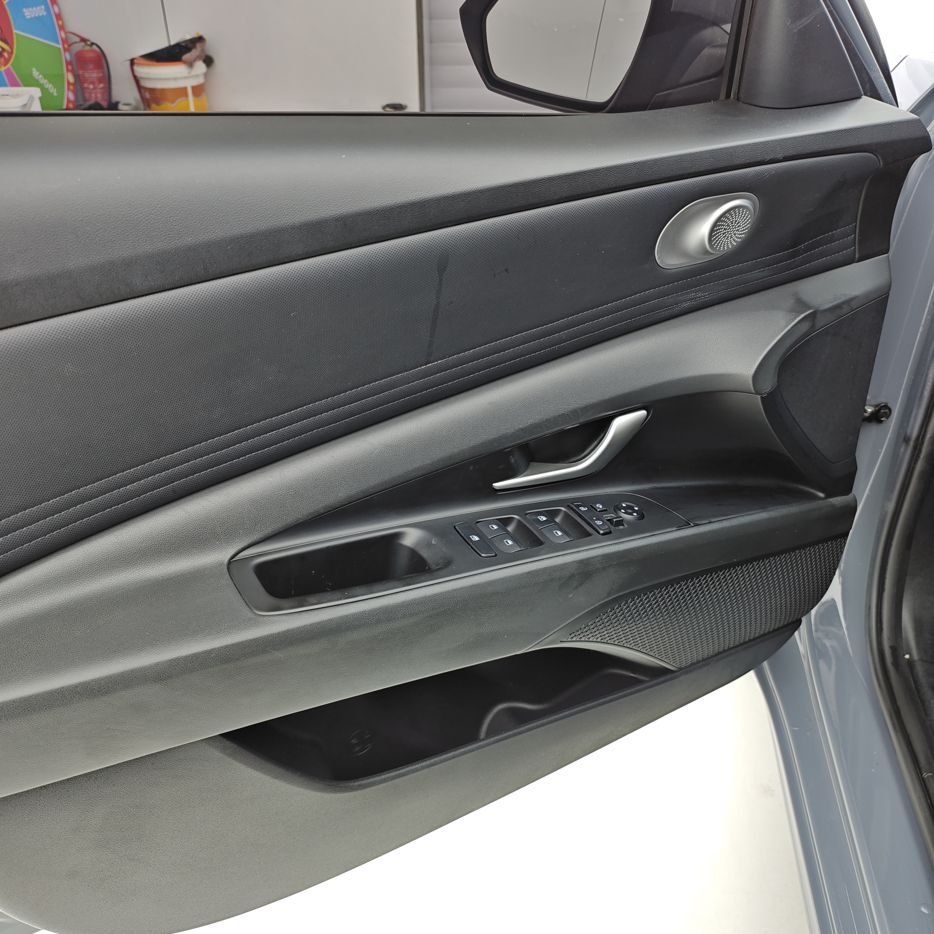 Hyundai Elantra 2022 immagine di auto #21