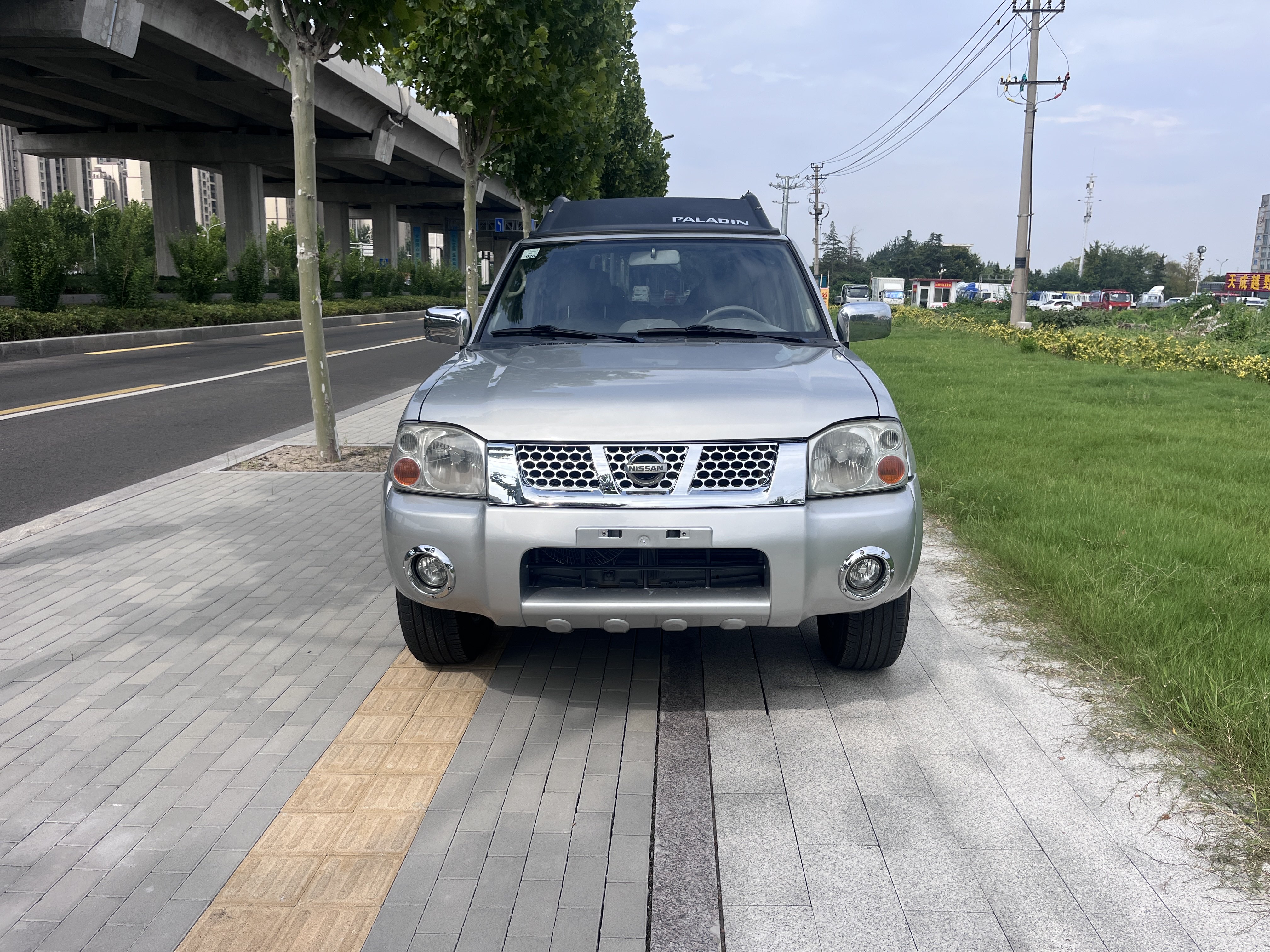 日产 日产帕拉丁 2005 汽车图片 #21