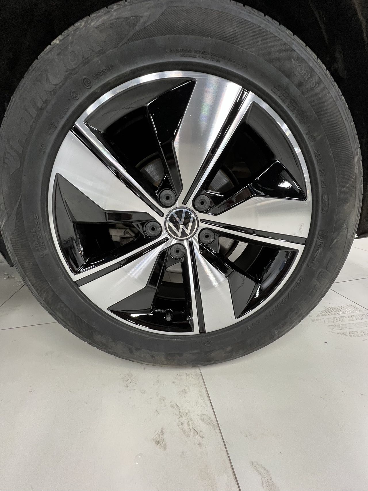 Volkswagen Tharu 2023 #21 Volkswagen Tharu 2023 image de voiture #21