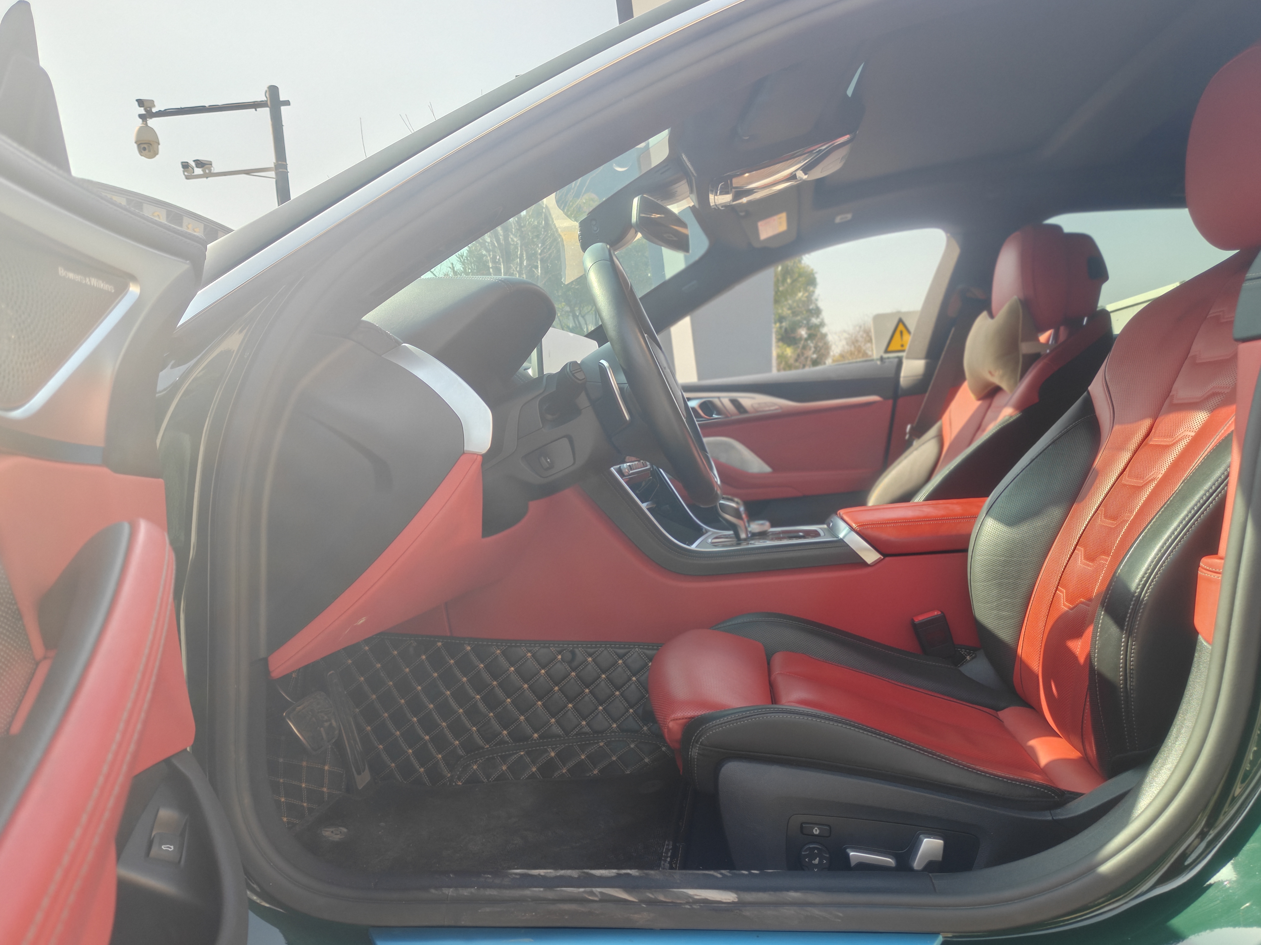 BMW 8 Series 2023 car image #21