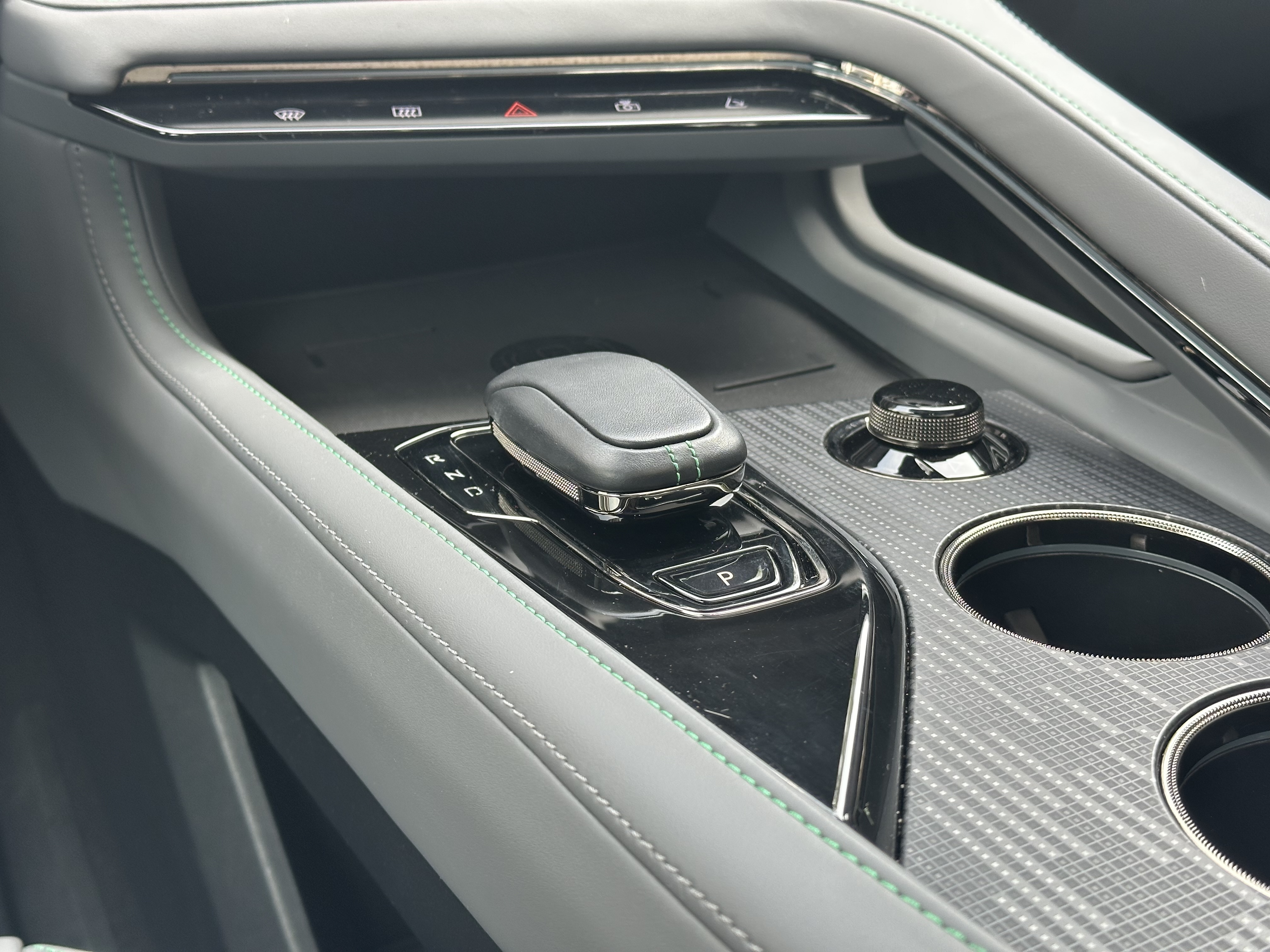 极氪 极氪001 2022 汽车图片 #21