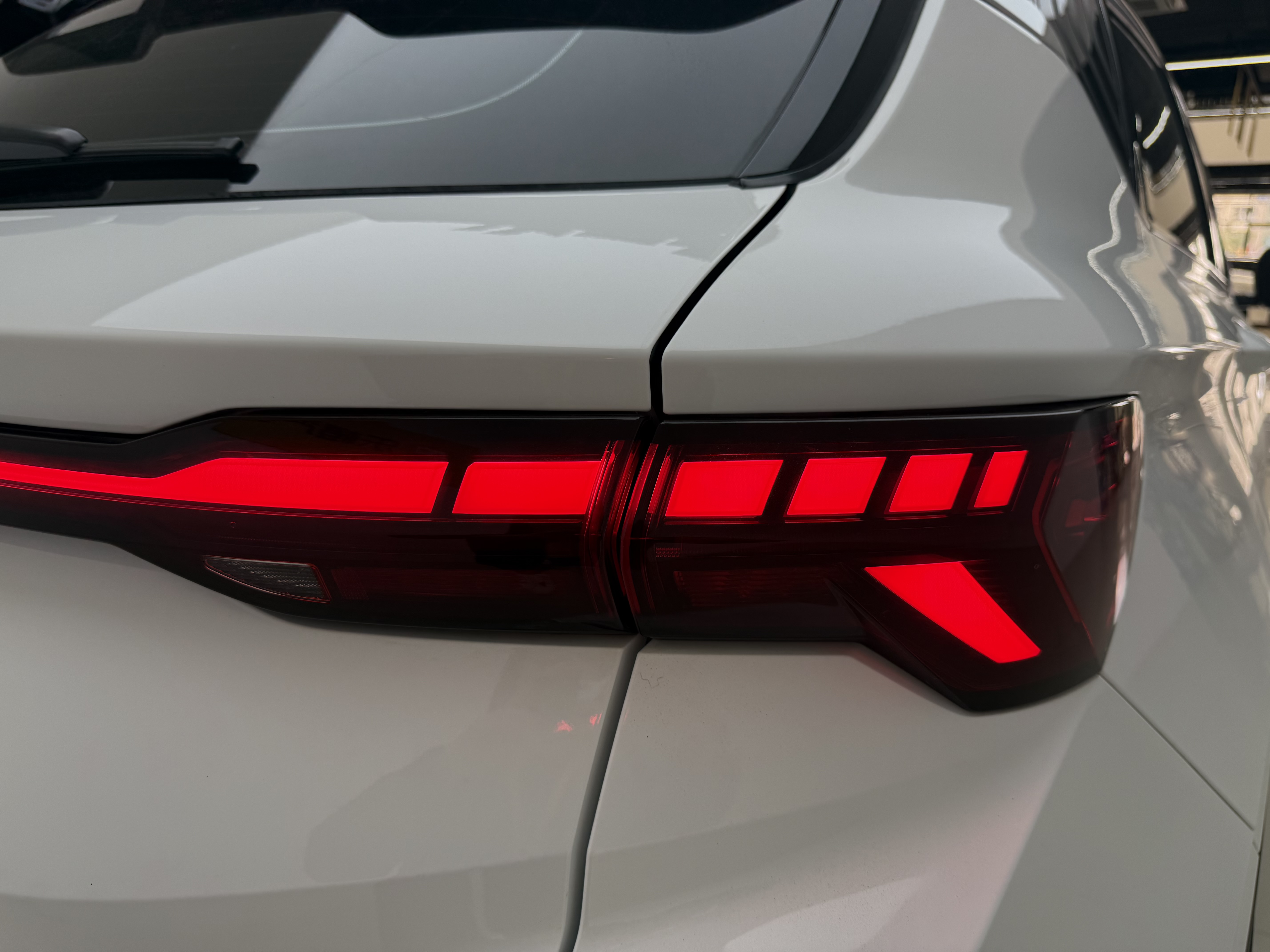 Coolray 2023 immagine di auto #21