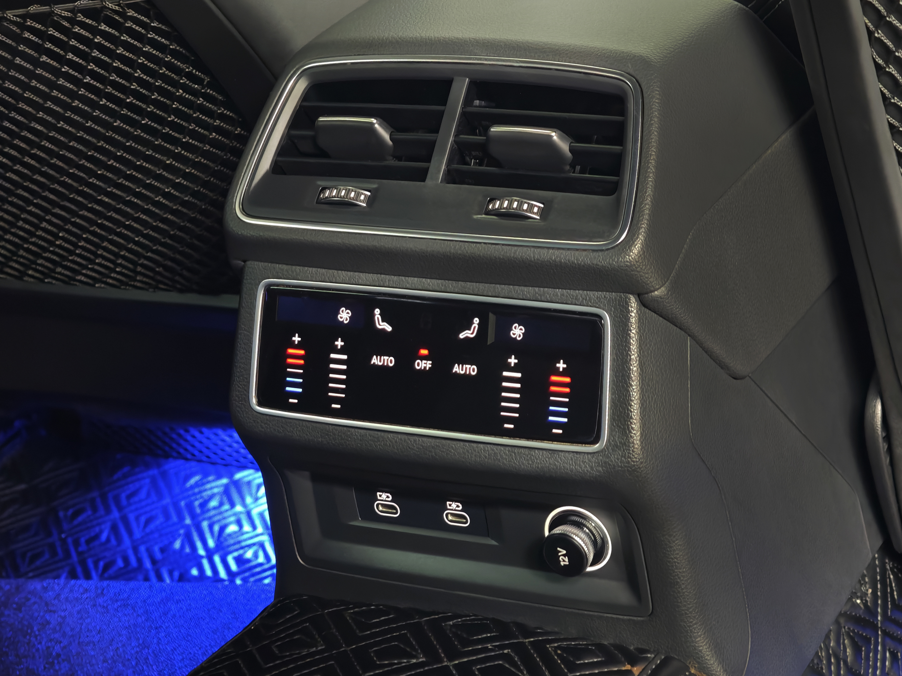 Audi A6L 2023 #21 Audi A6L 2023 car image #21