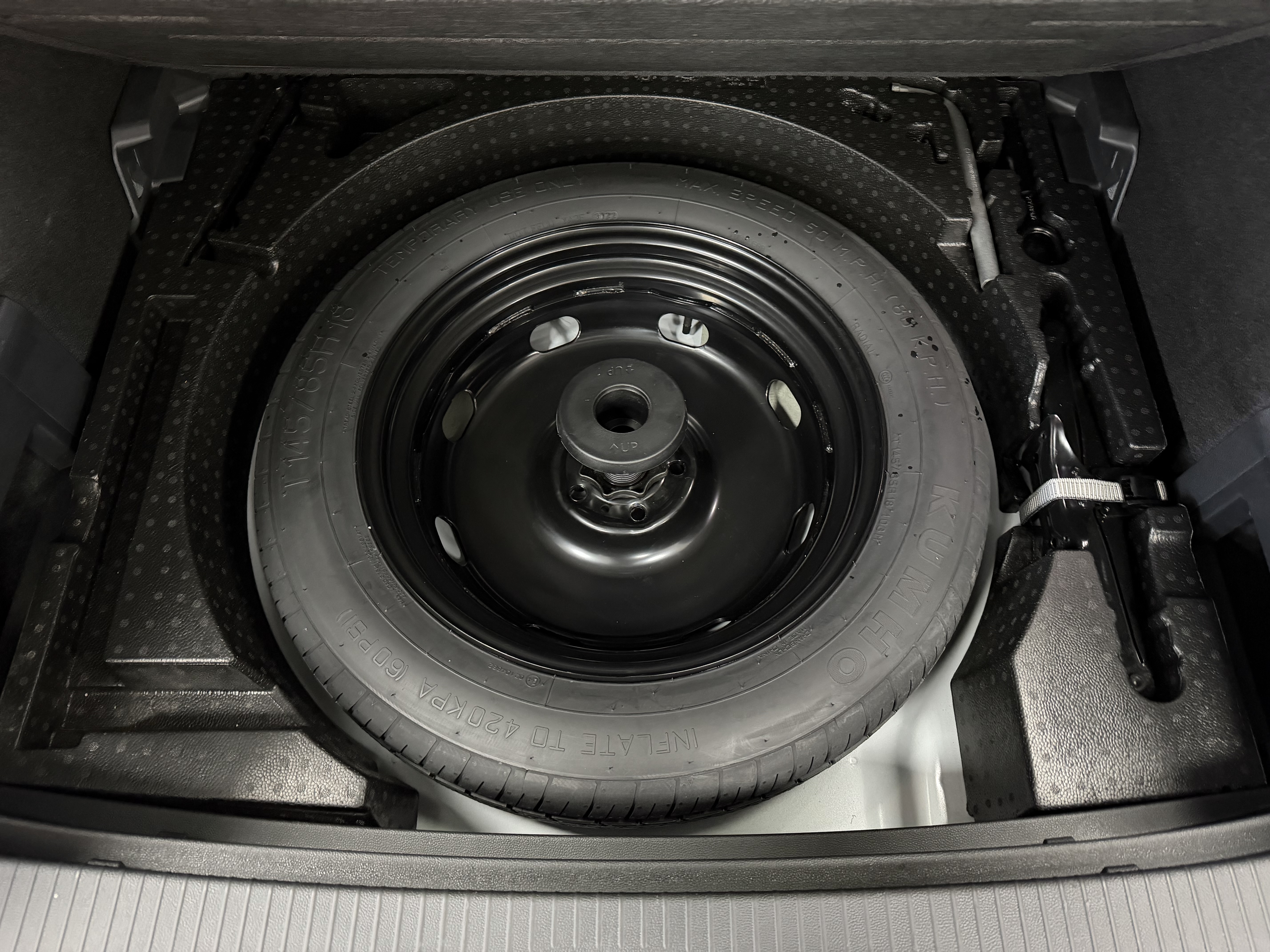 Volkswagen Tayron 2023 immagine di auto #21