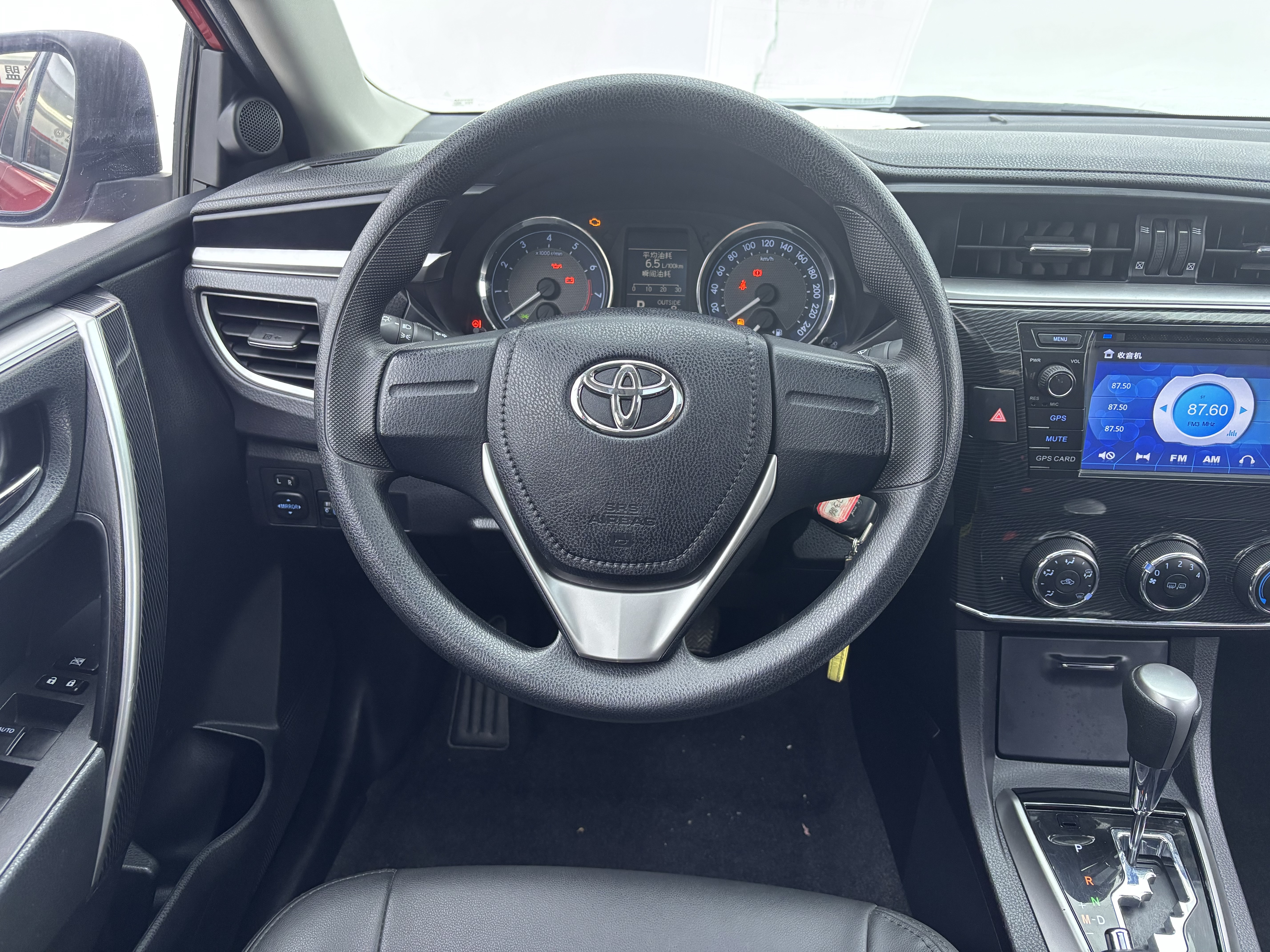 Corolla 2016 immagine di auto #21
