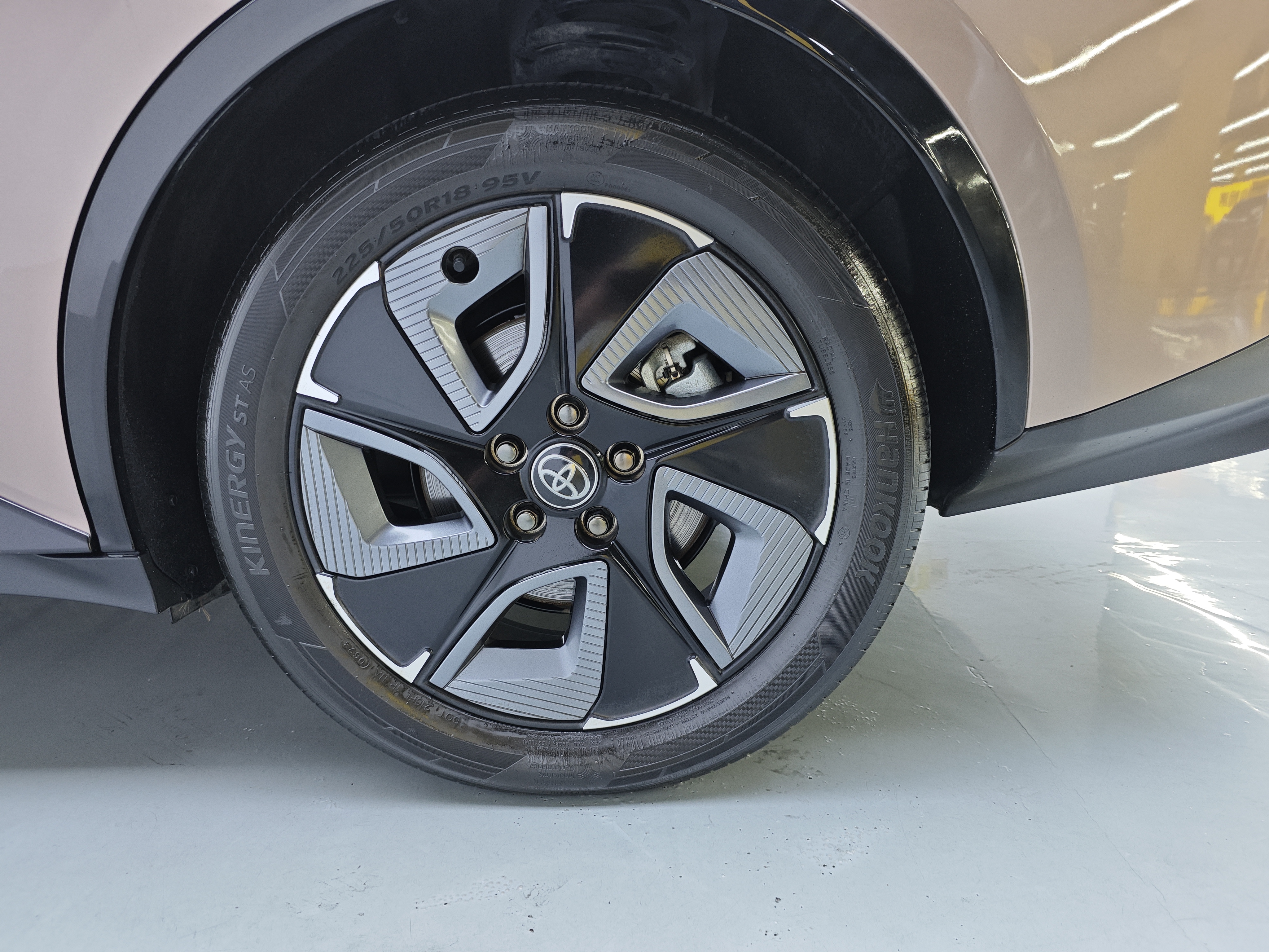 Toyota bZ3 2023 #21 Toyota bZ3 2023 immagine di auto #21