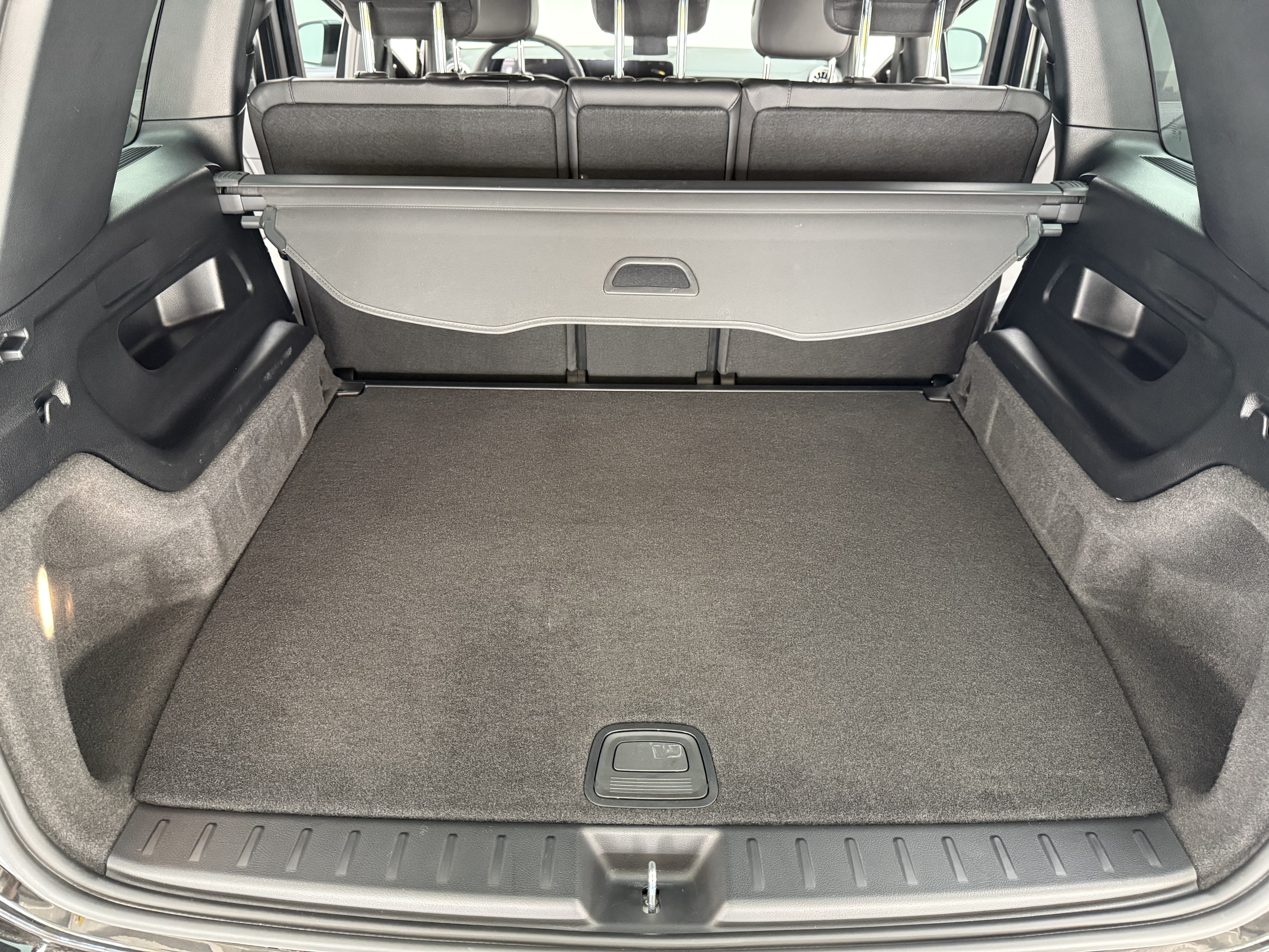 Mercedes-Benz EQB Class 2023 #21 Mercedes-Benz EQB Class 2023 car image #21