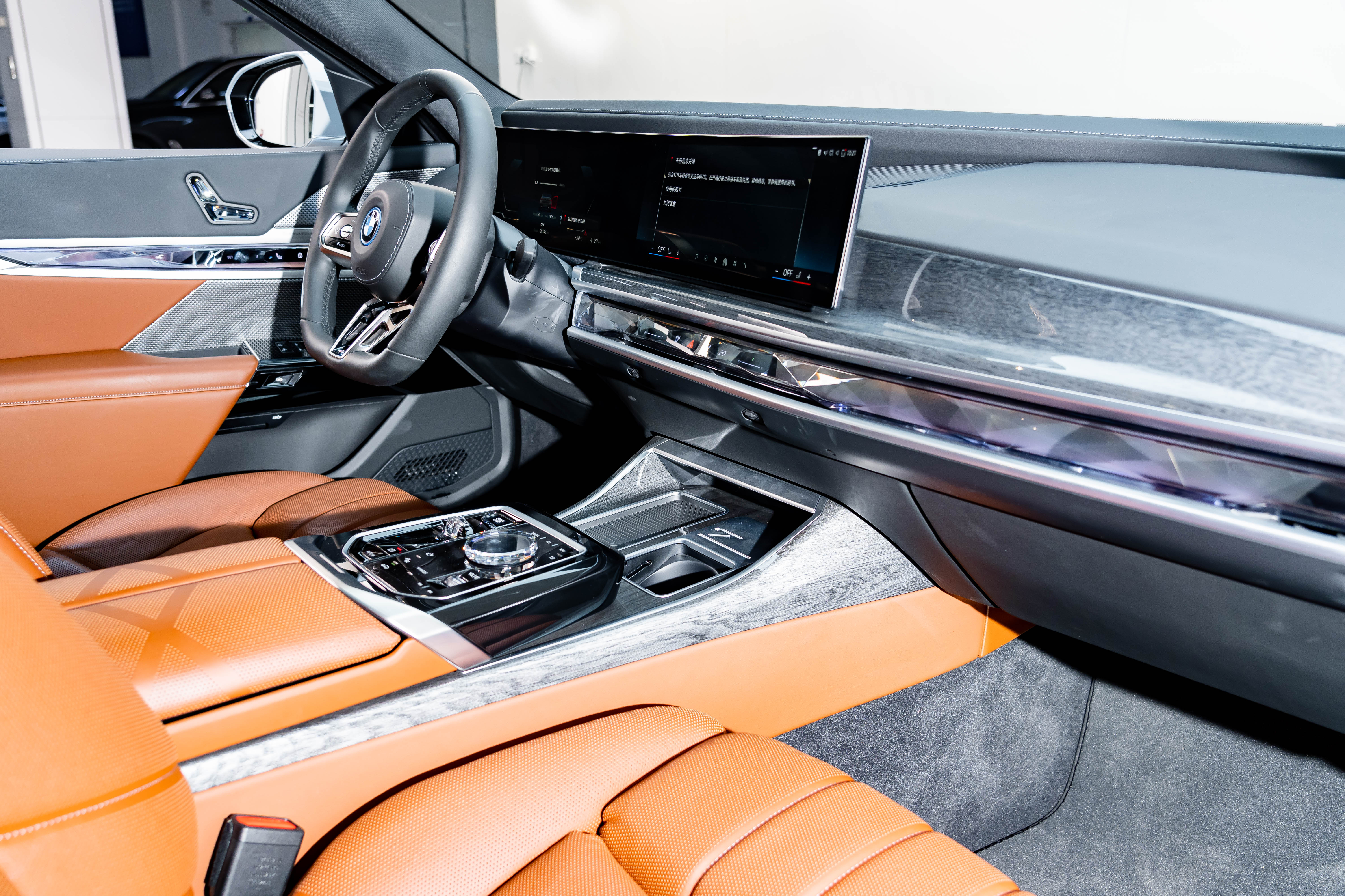 BMW i7 2025 #21 BMW i7 2025 car image #21