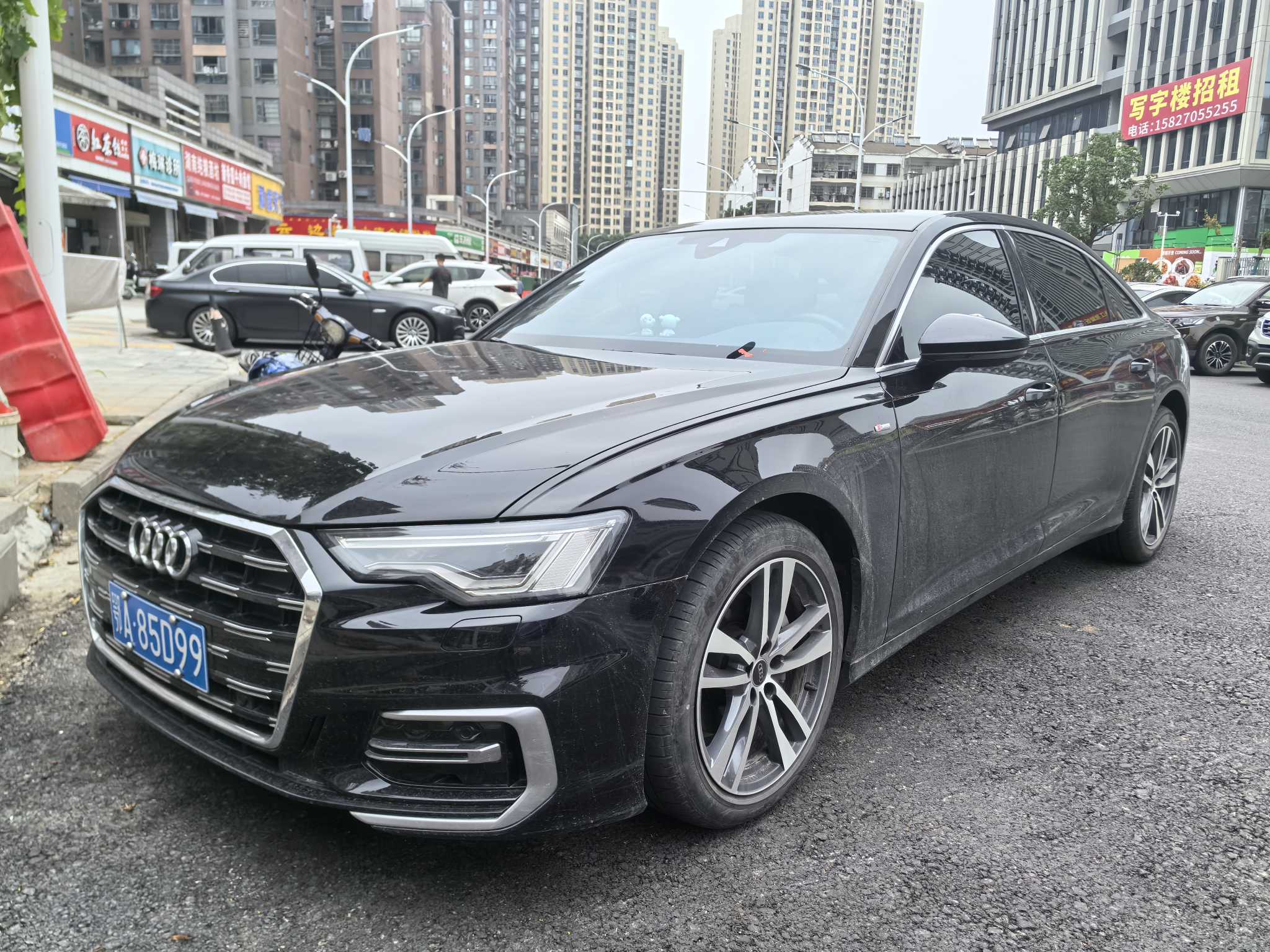 Audi A6L 2023 car image #21
