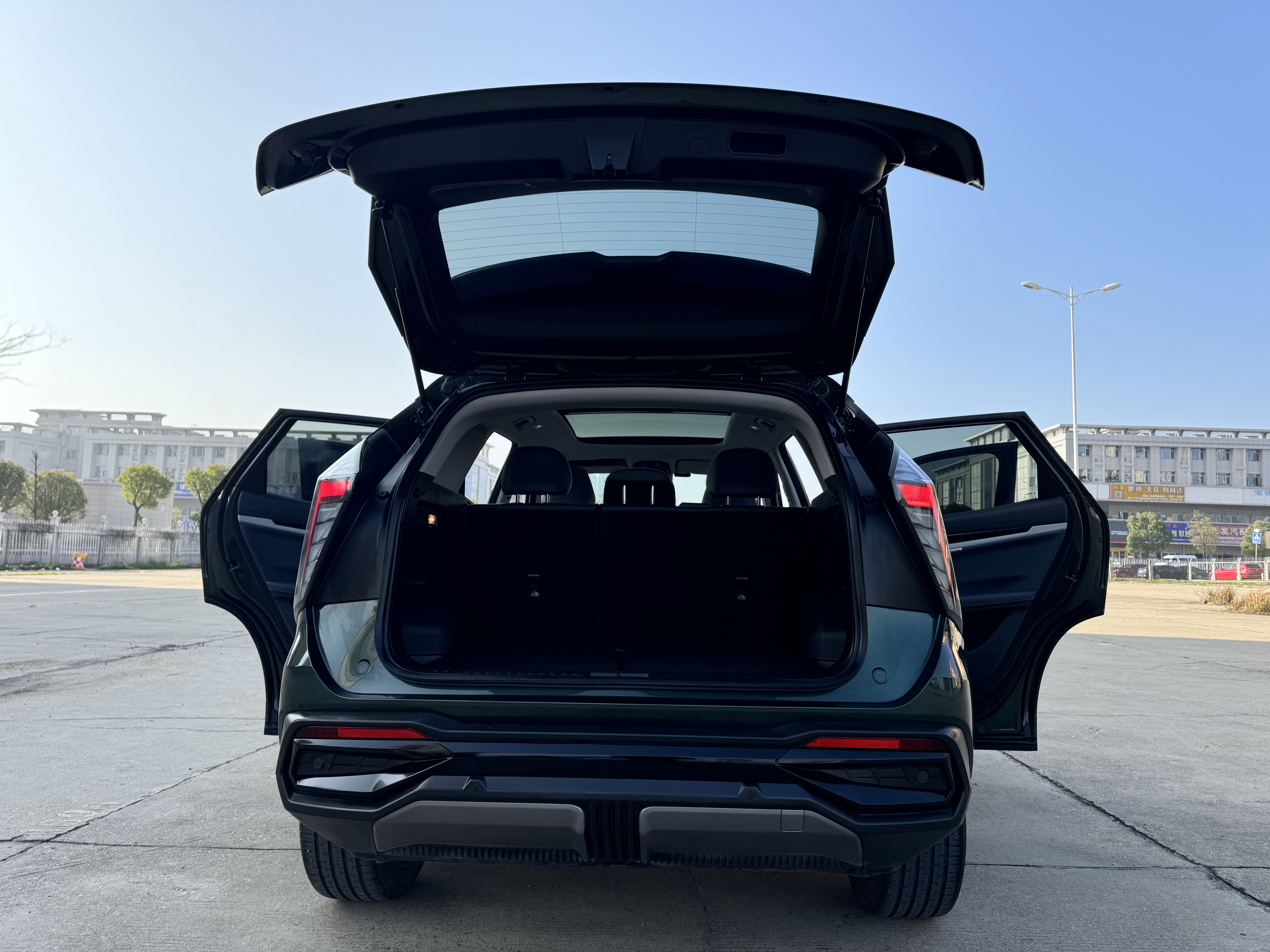 GEELY Boyue L 2024 car image #21
