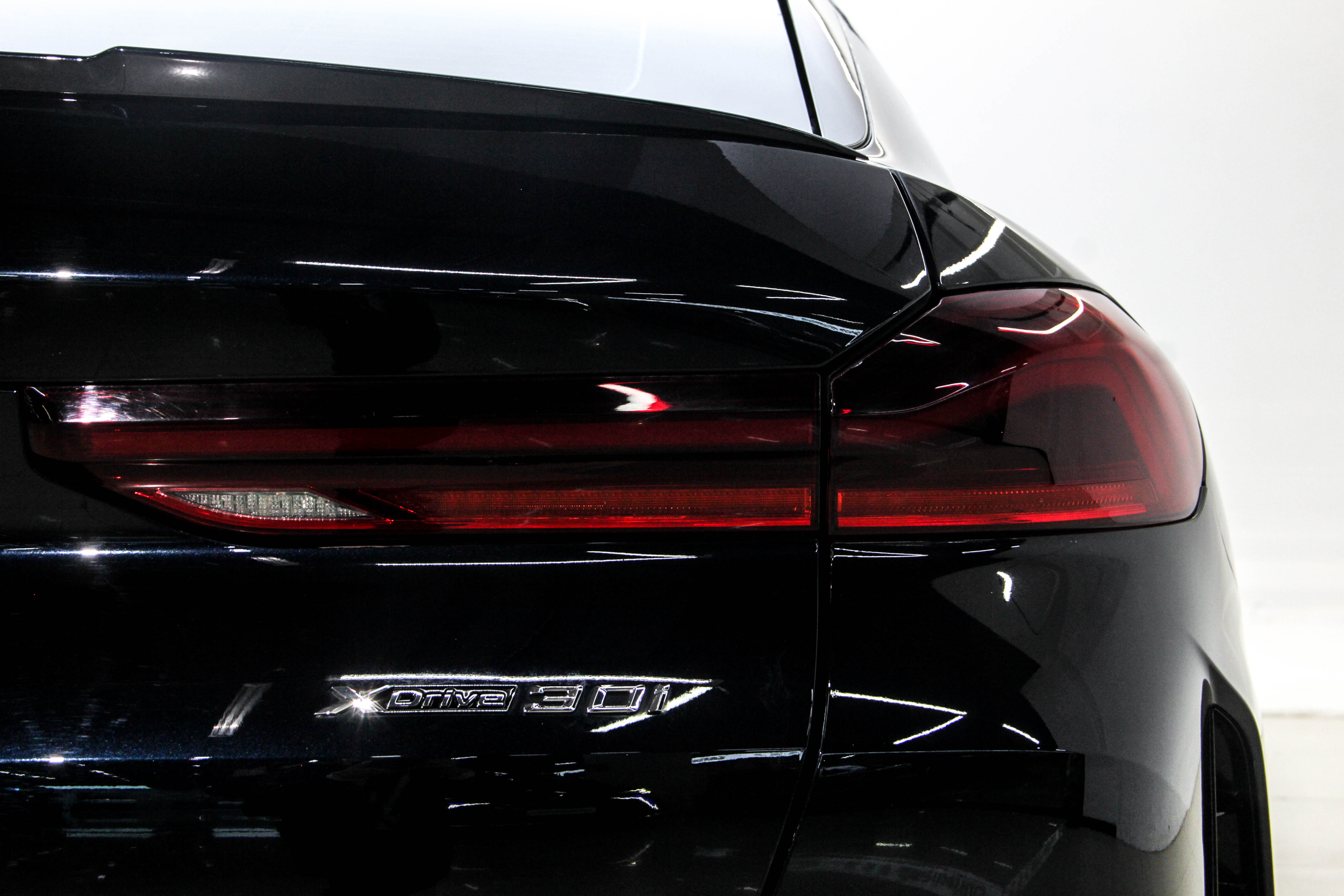 BMW X6 2023 car image #21