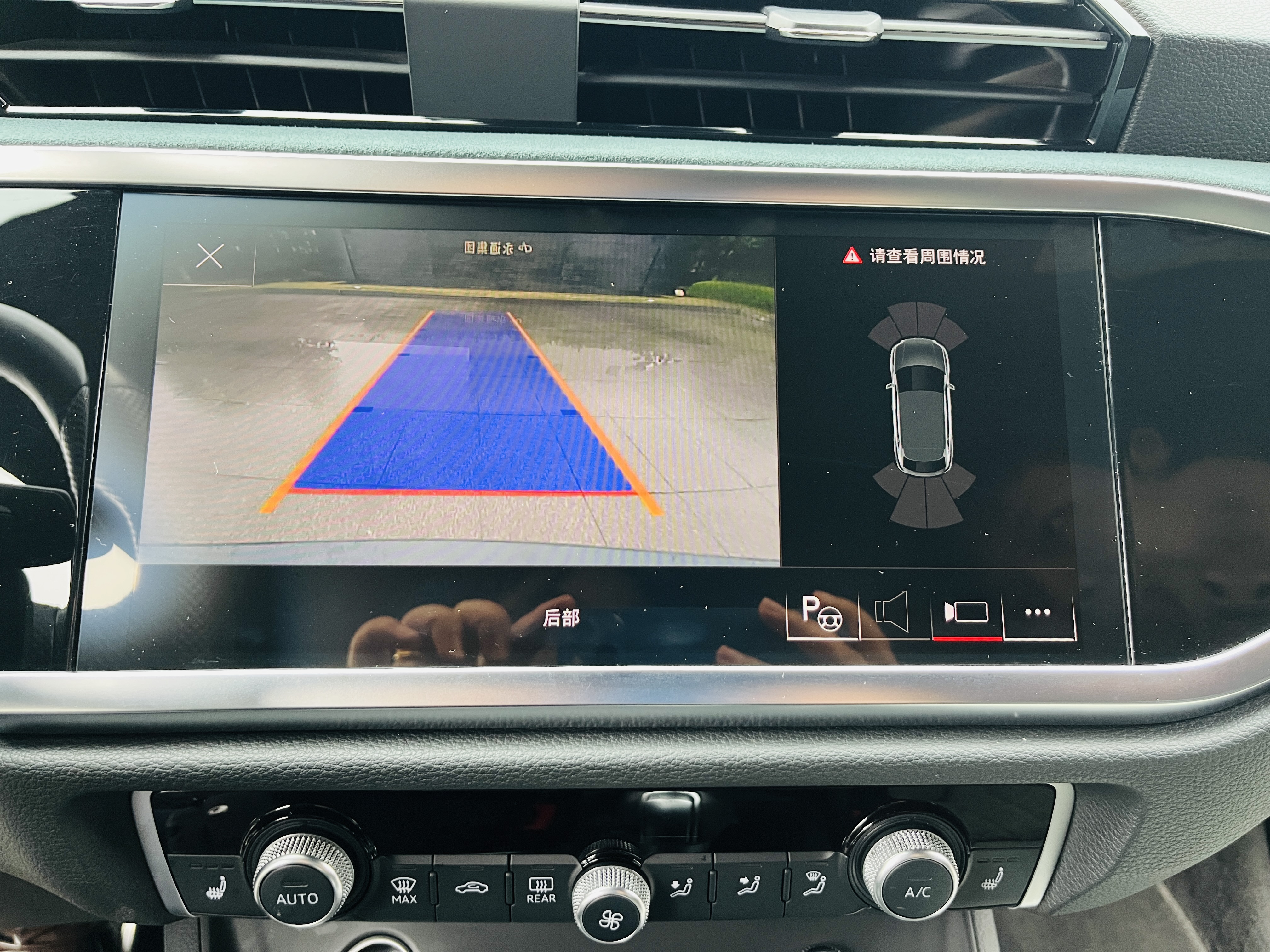 Audi Q3 Sportback 2023 изображение автомобиля #21