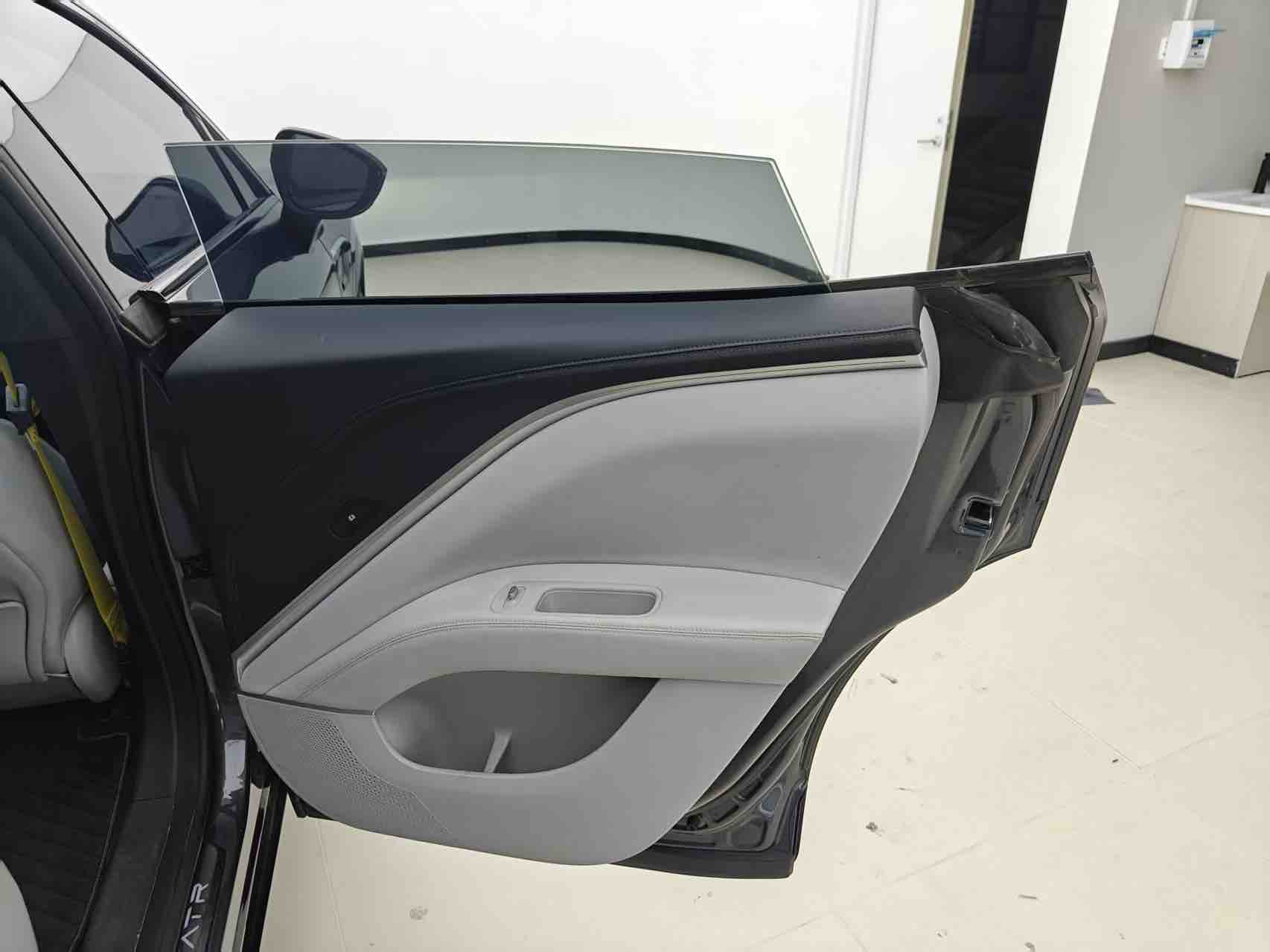 Avatr 2023 car image #21