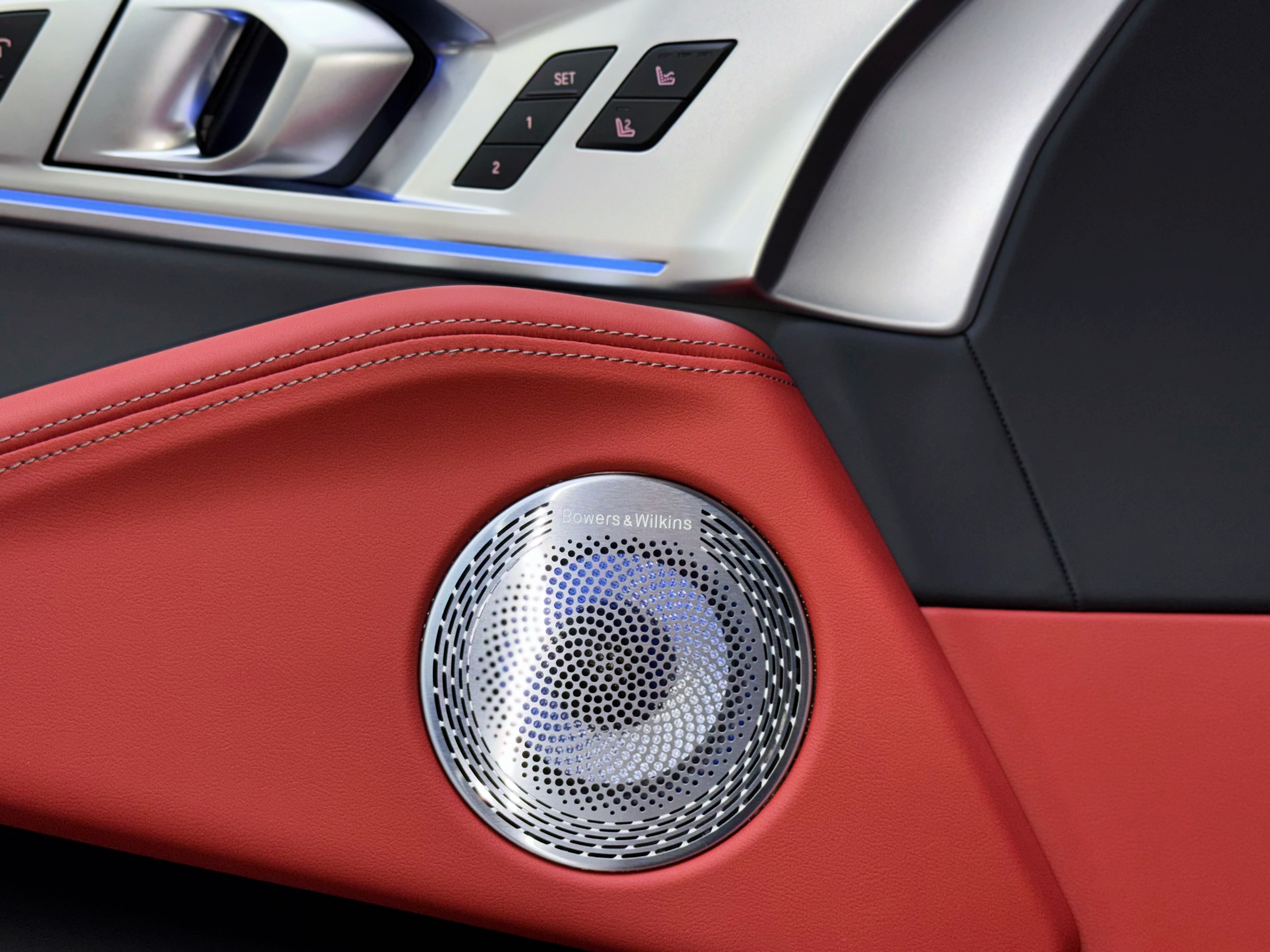 BMW XM 2025 صورة سيارة #21