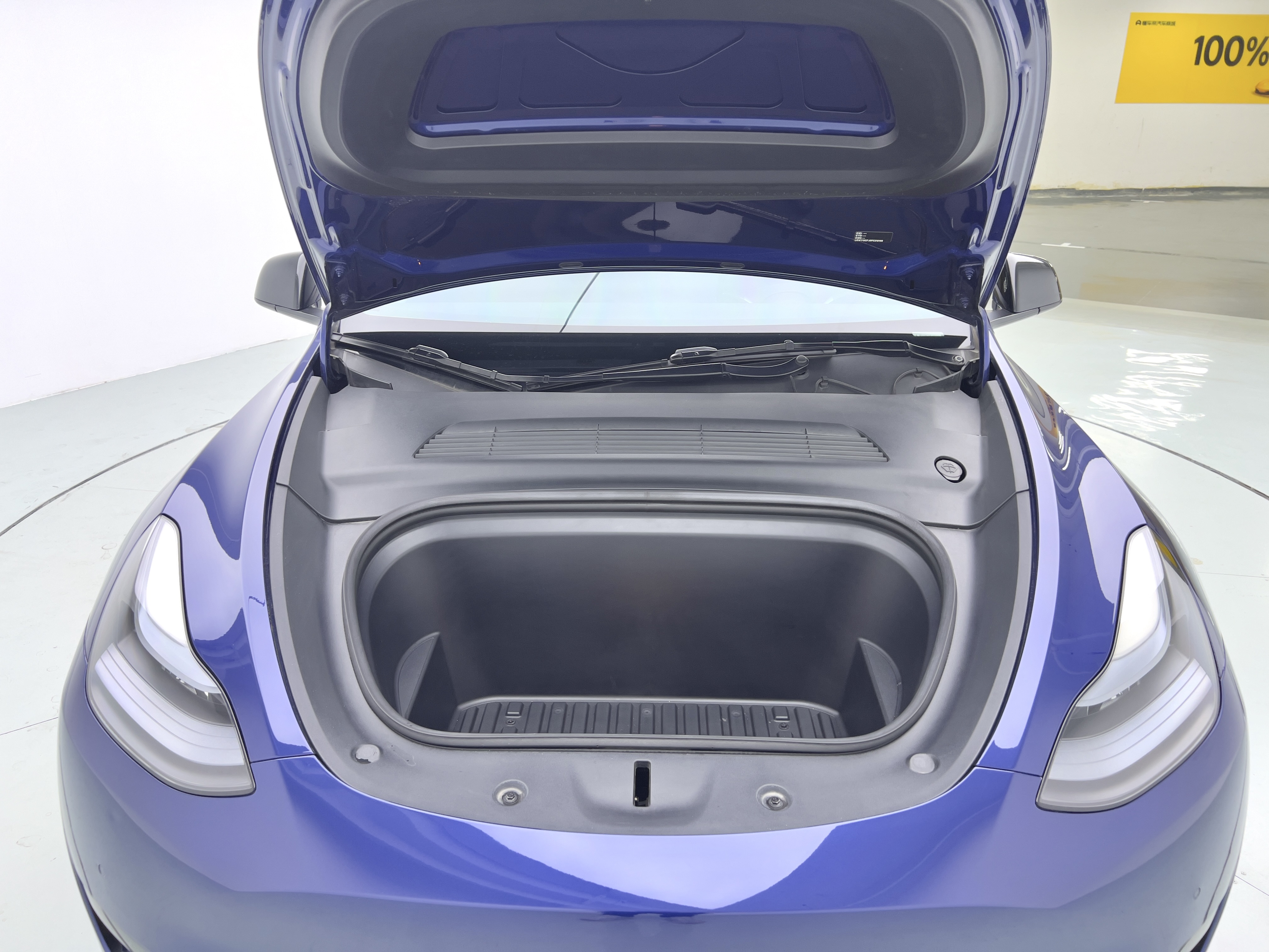 Tesla Model Y 2023 #21 Tesla Model Y 2023 car image #21