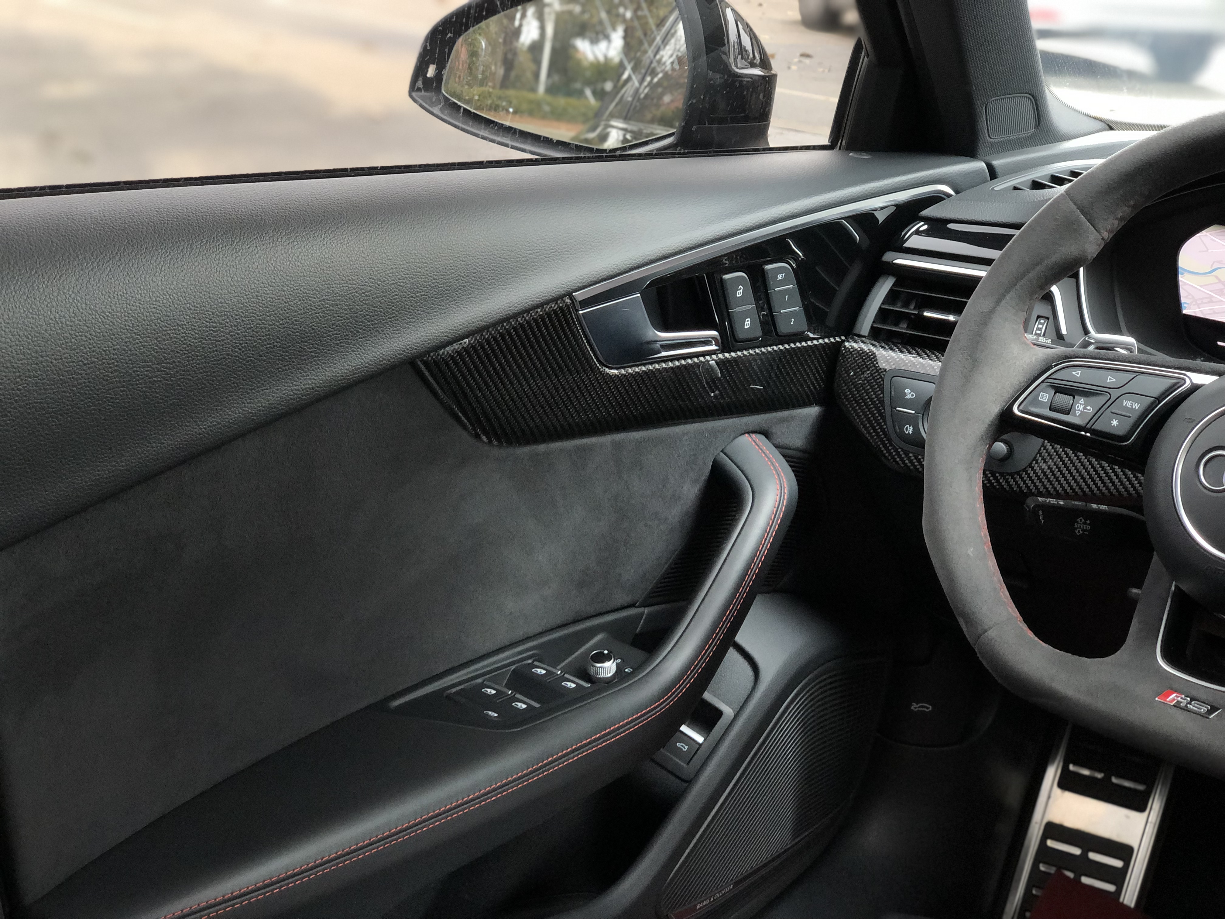 Audi RS 4 2023 immagine di auto #21