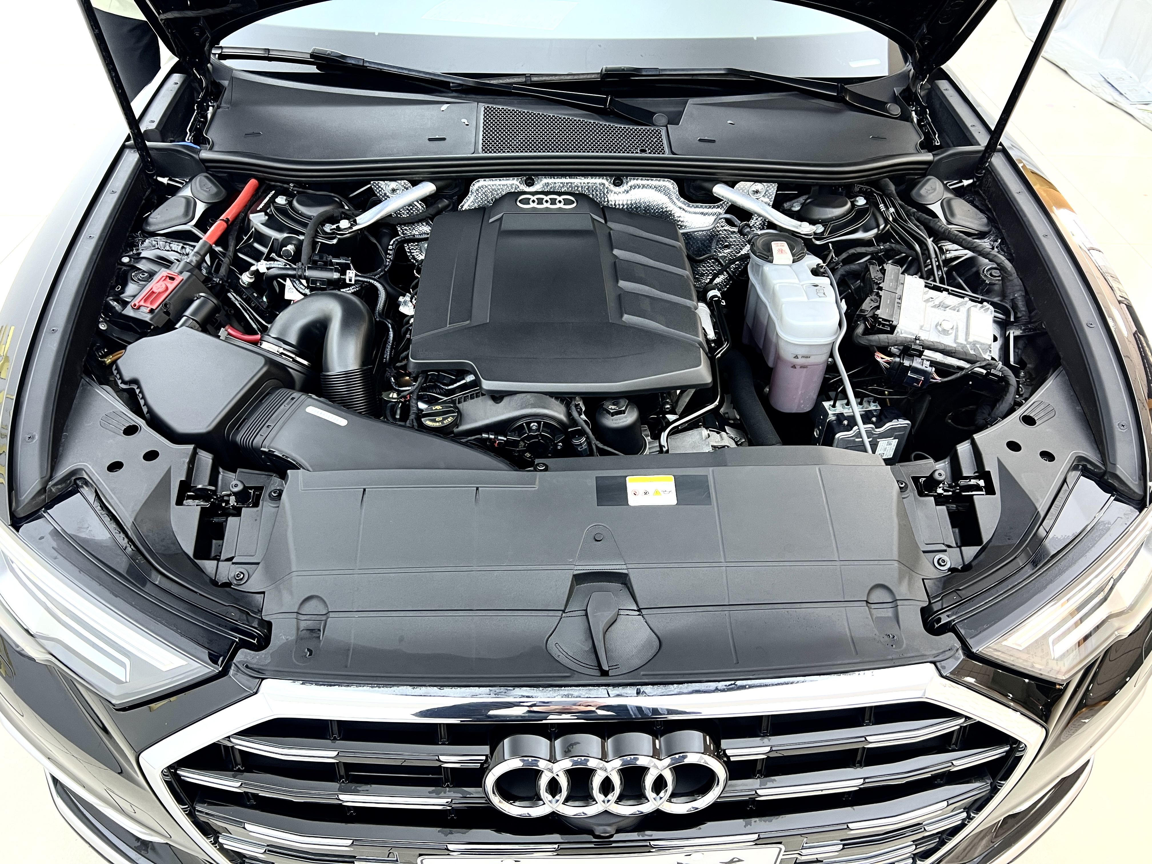 Audi A6L 2024 car image #21
