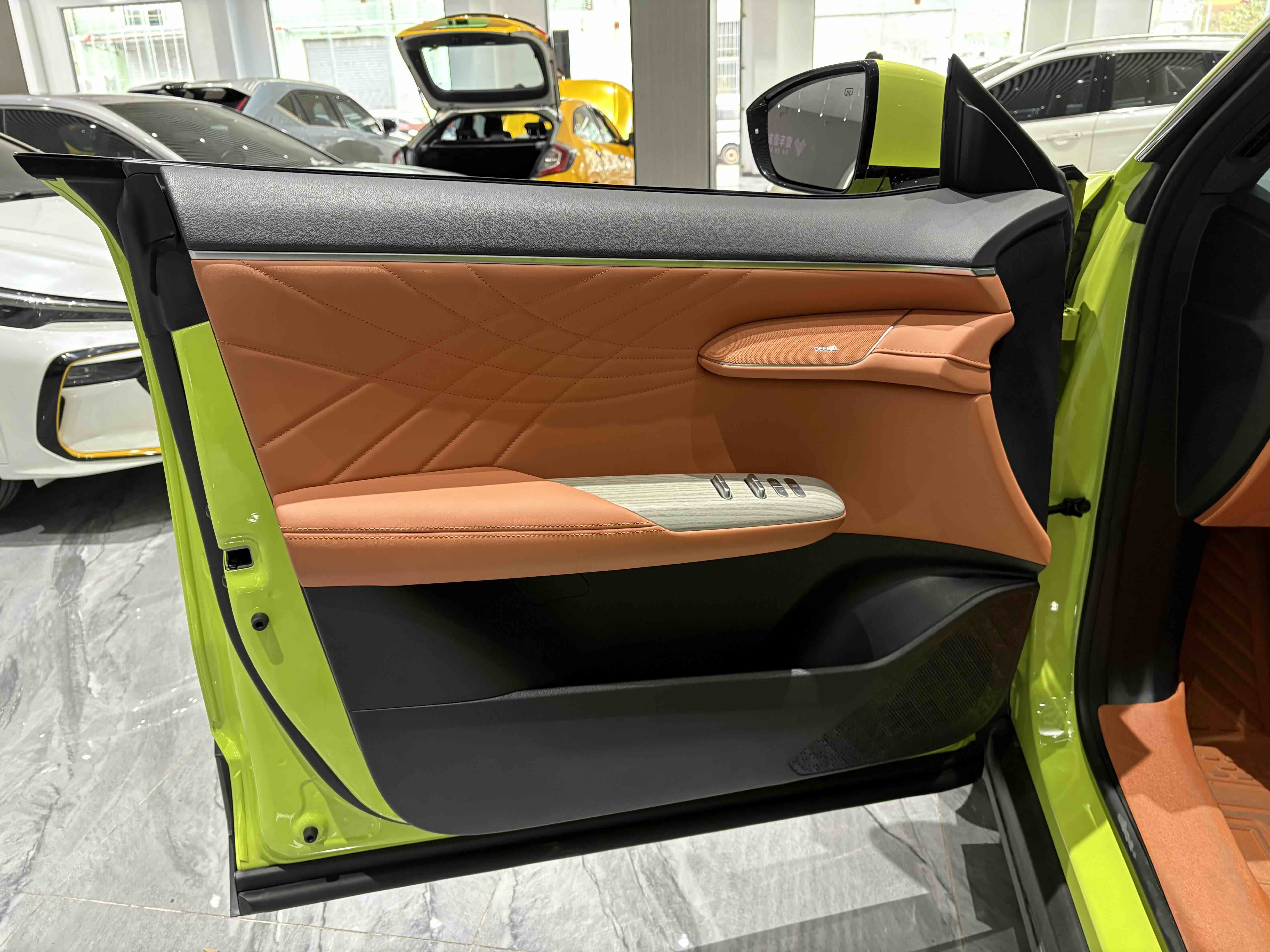 Deepal S07 2024 car image #21