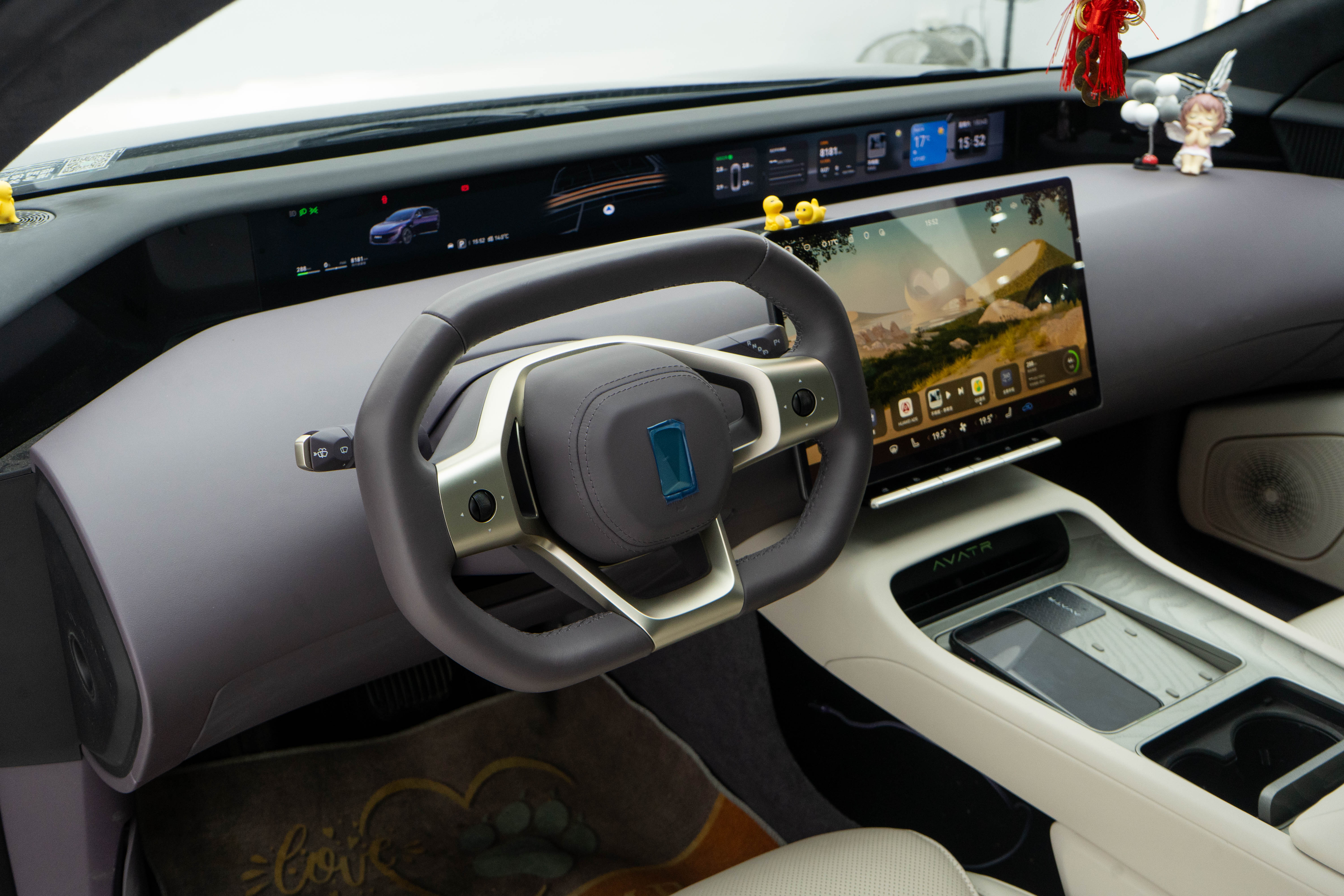 Avatr 12 2024 immagine di auto #21