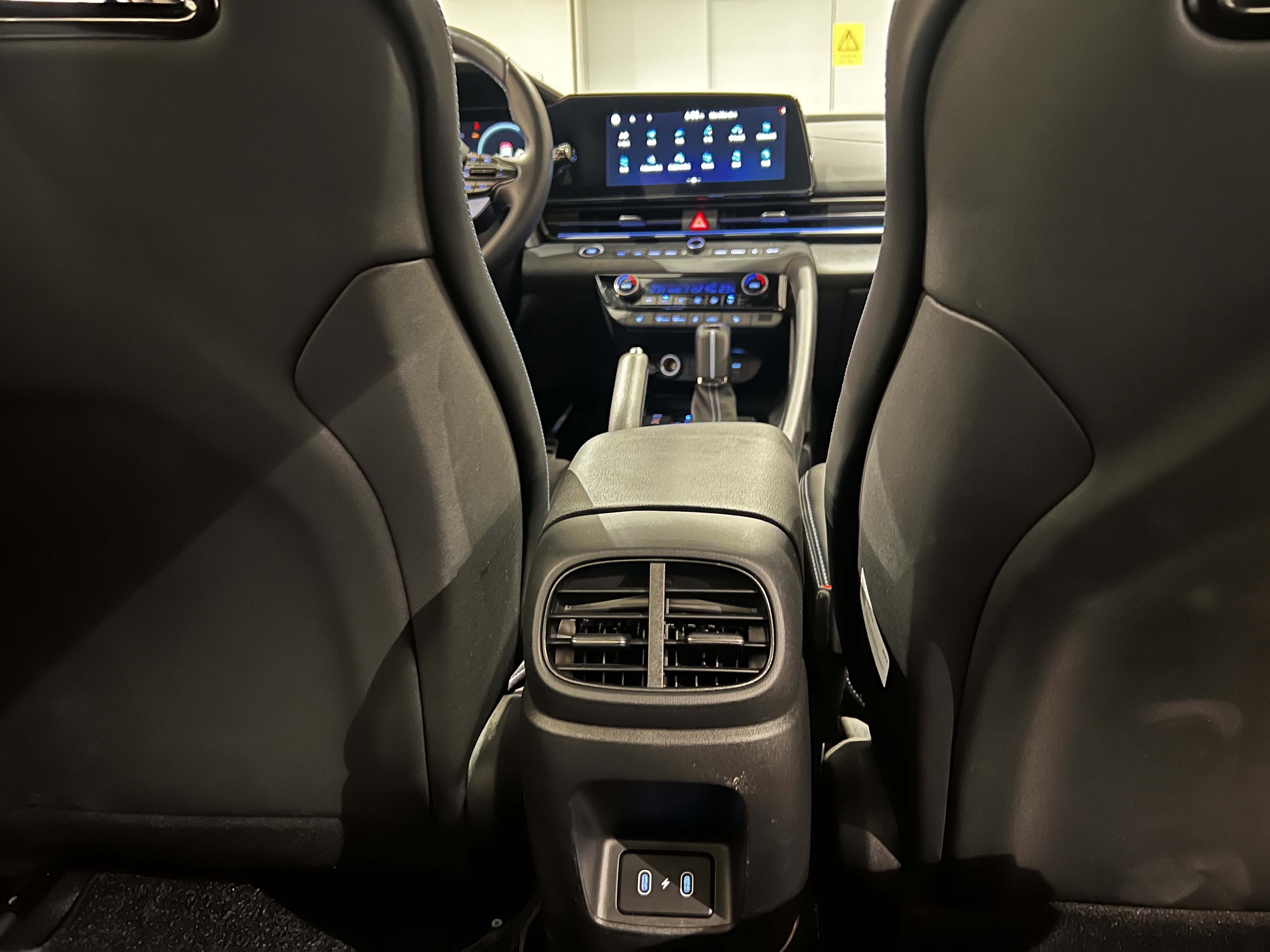 Hyundai Elantra N 2023 car image #21