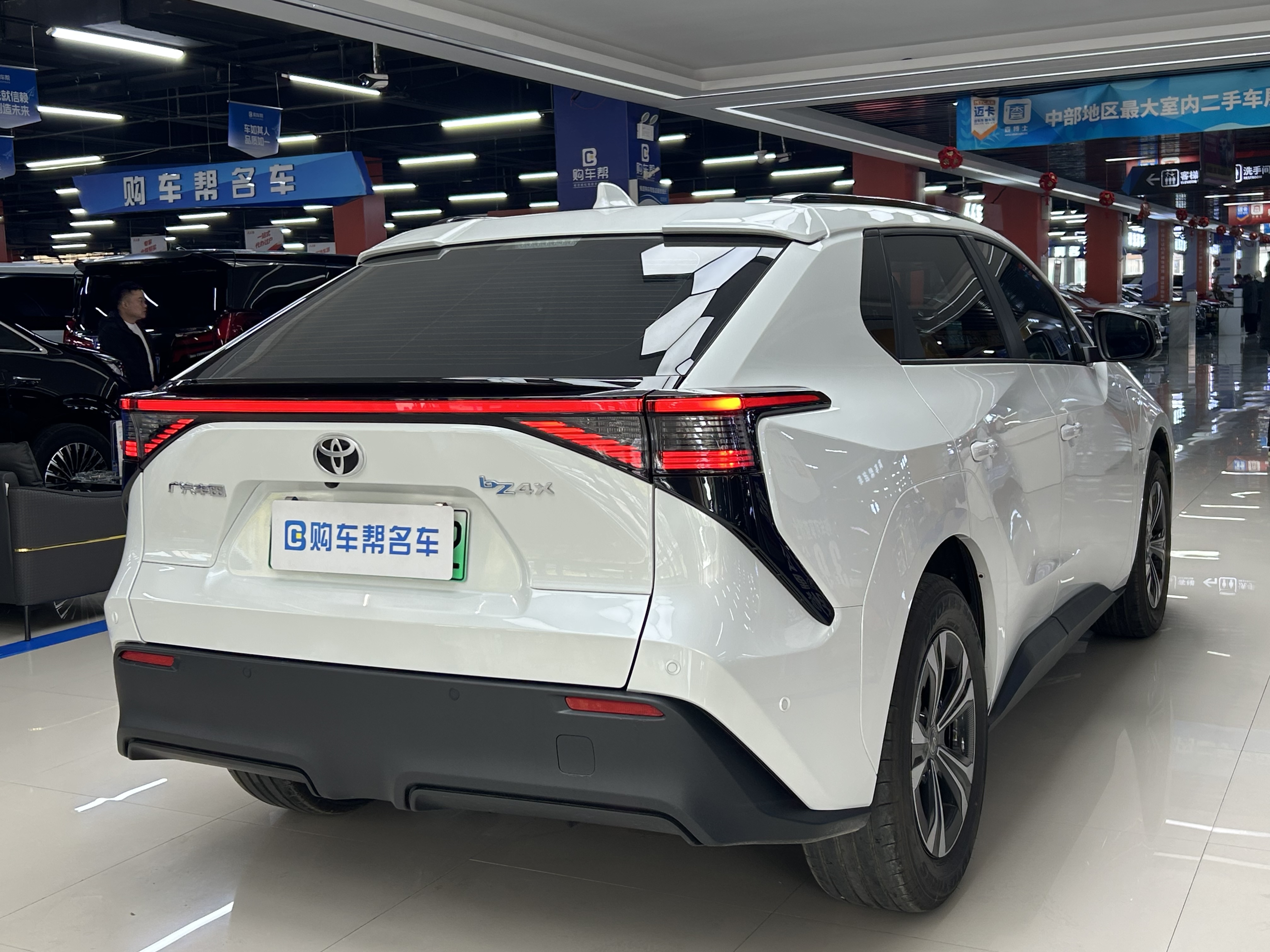 Toyota Bozhi 4X 2025 #21 Toyota Bozhi 4X 2025 car image #21