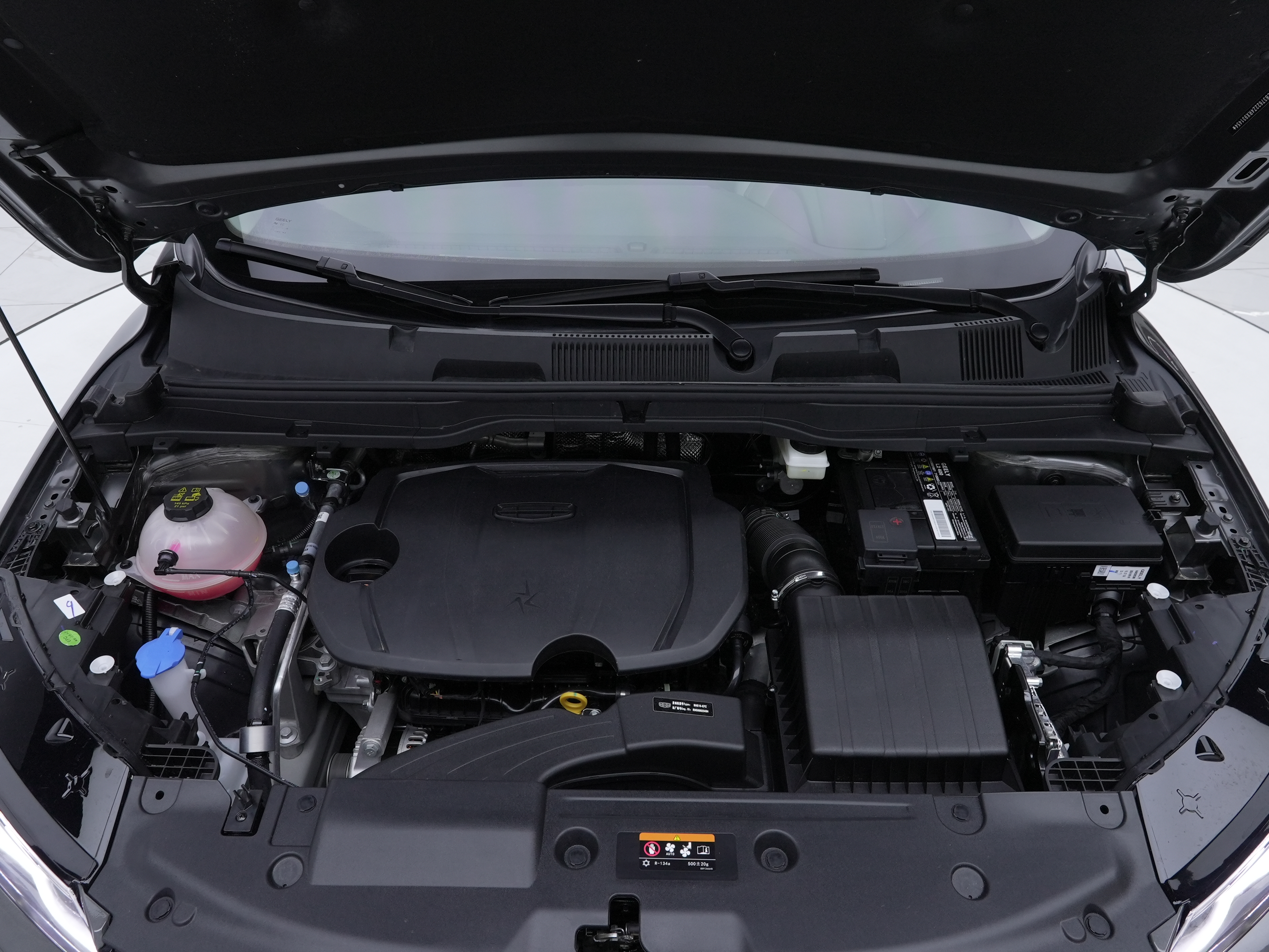 GEELY Coolray 2024 #21 GEELY Coolray 2024 car image #21
