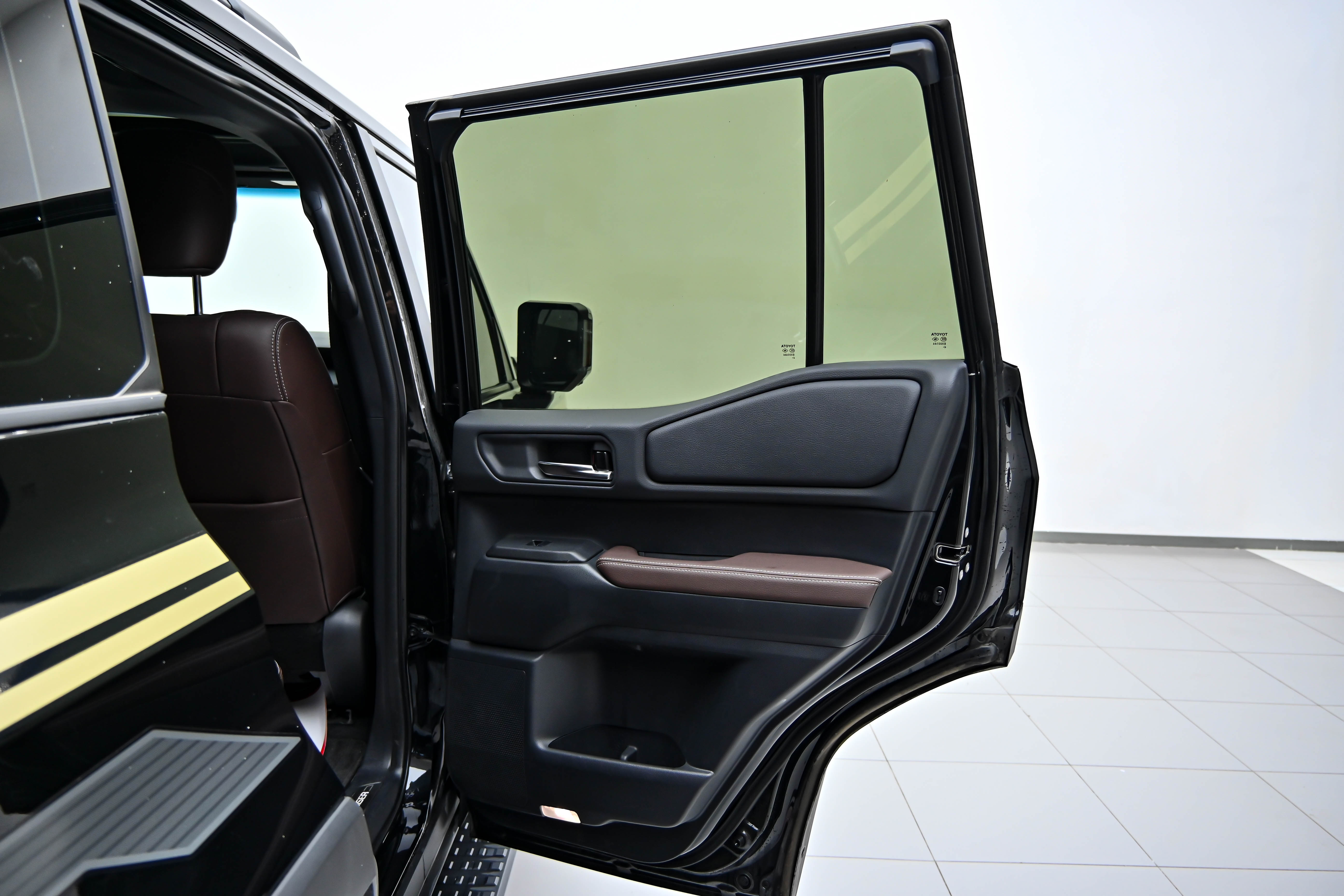 Toyota Land Cruiser Prado 2025 #21 Toyota Land Cruiser Prado 2025 car image #21