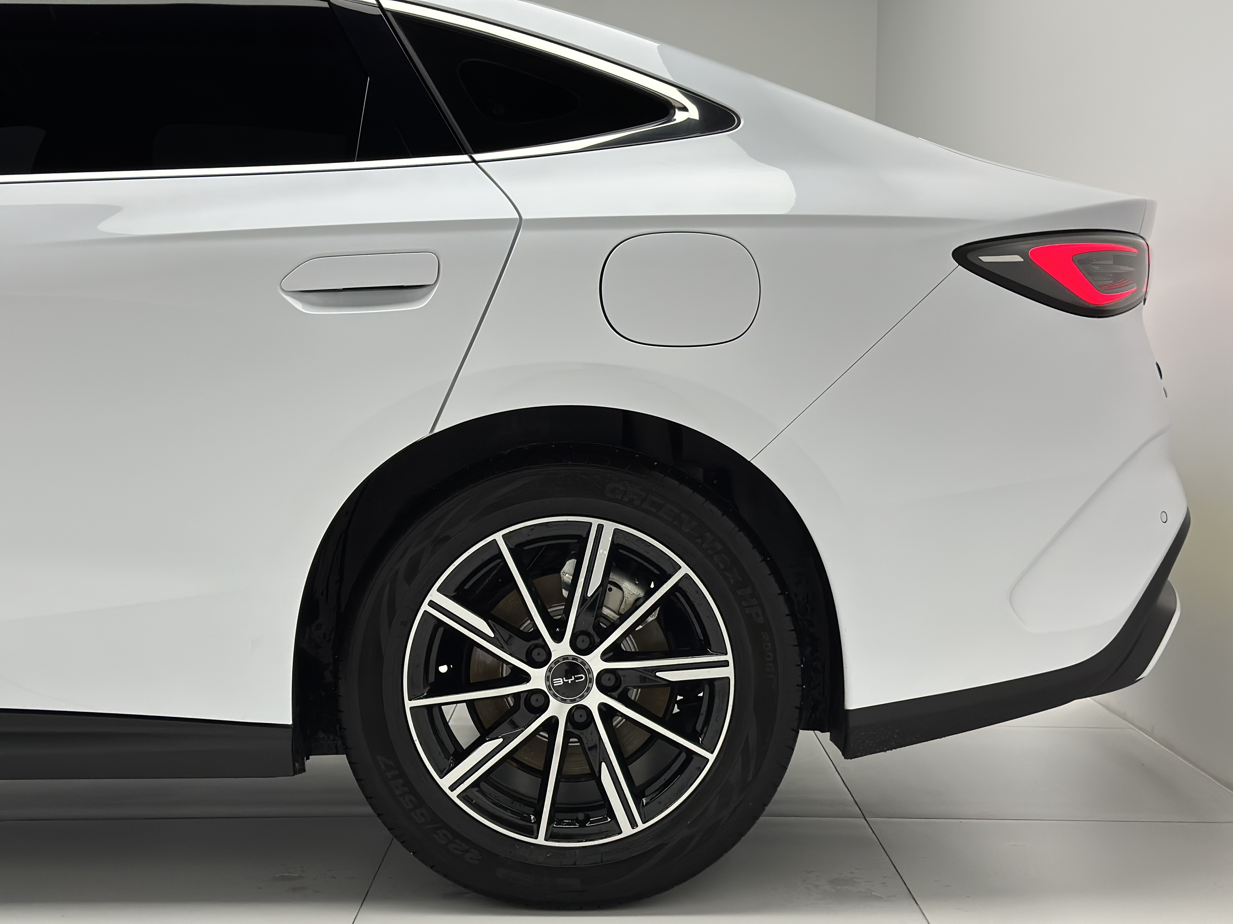 BYD Seal 06 New Energy 2024 car image #21