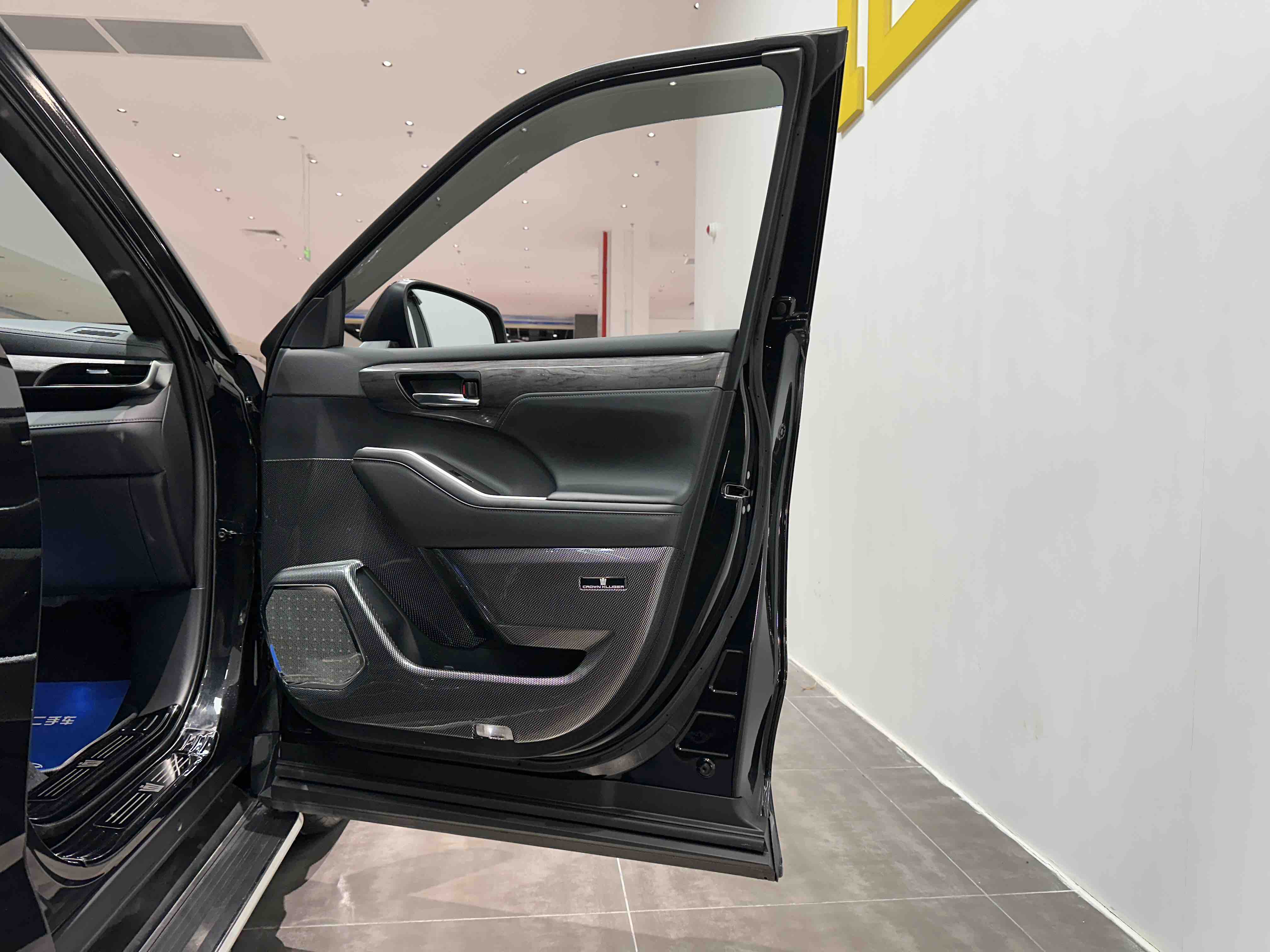 Toyota Crown Kluger 2025 #21 Toyota Crown Kluger 2025 car image #21