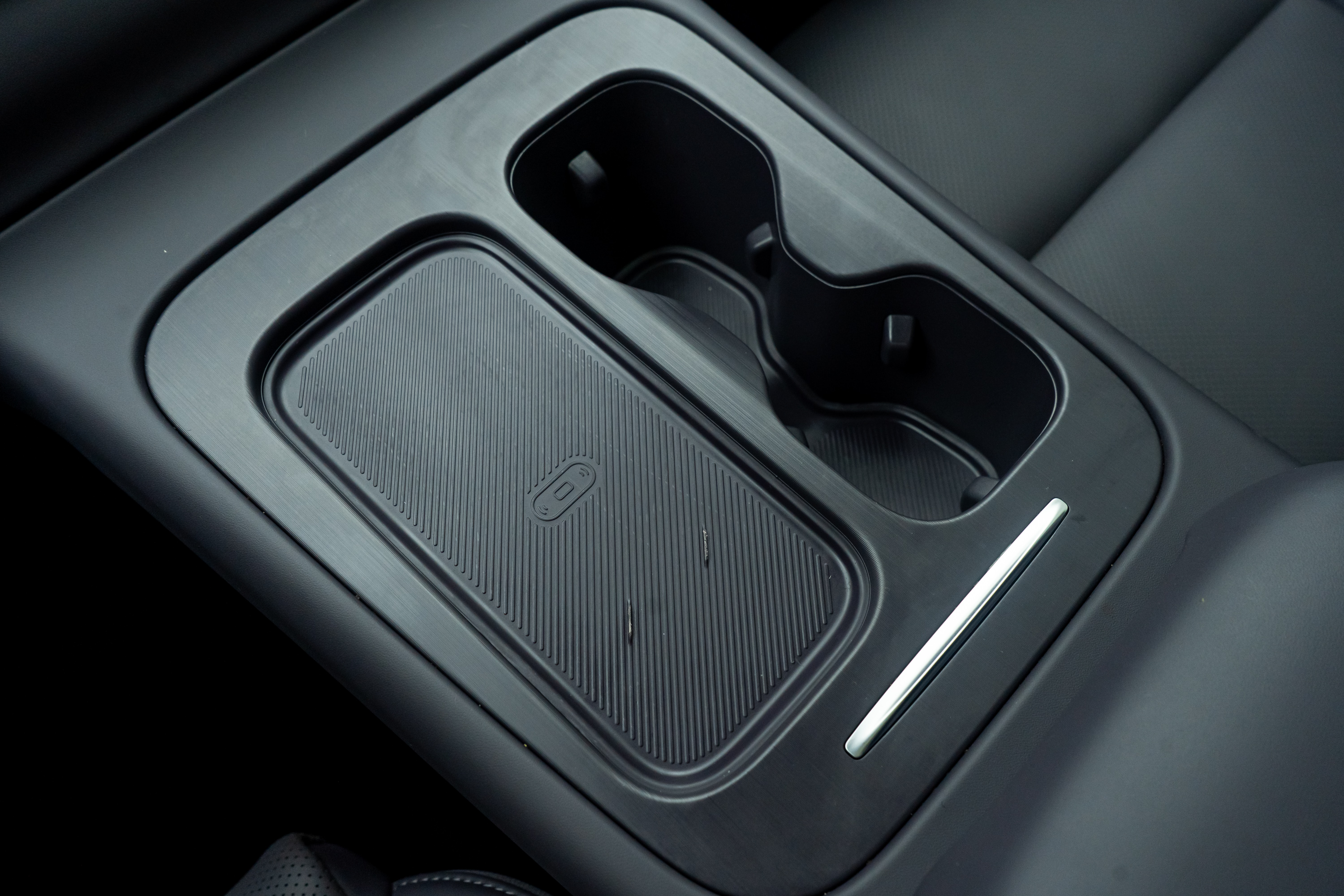 零跑汽车 零跑C16 2024 汽车图片 #21