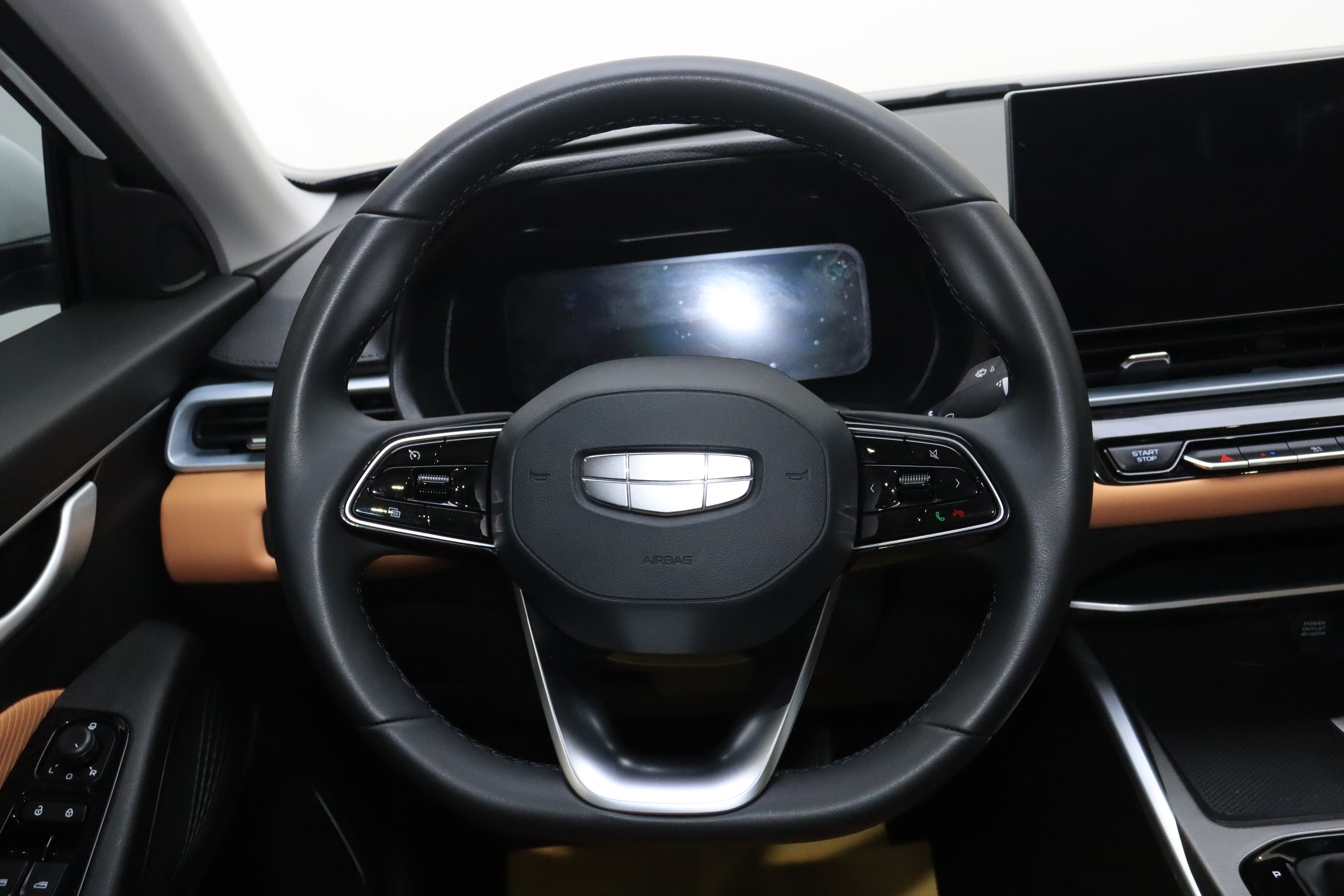 GEELY Emgrand 2025 #21 GEELY Emgrand 2025 car image #21