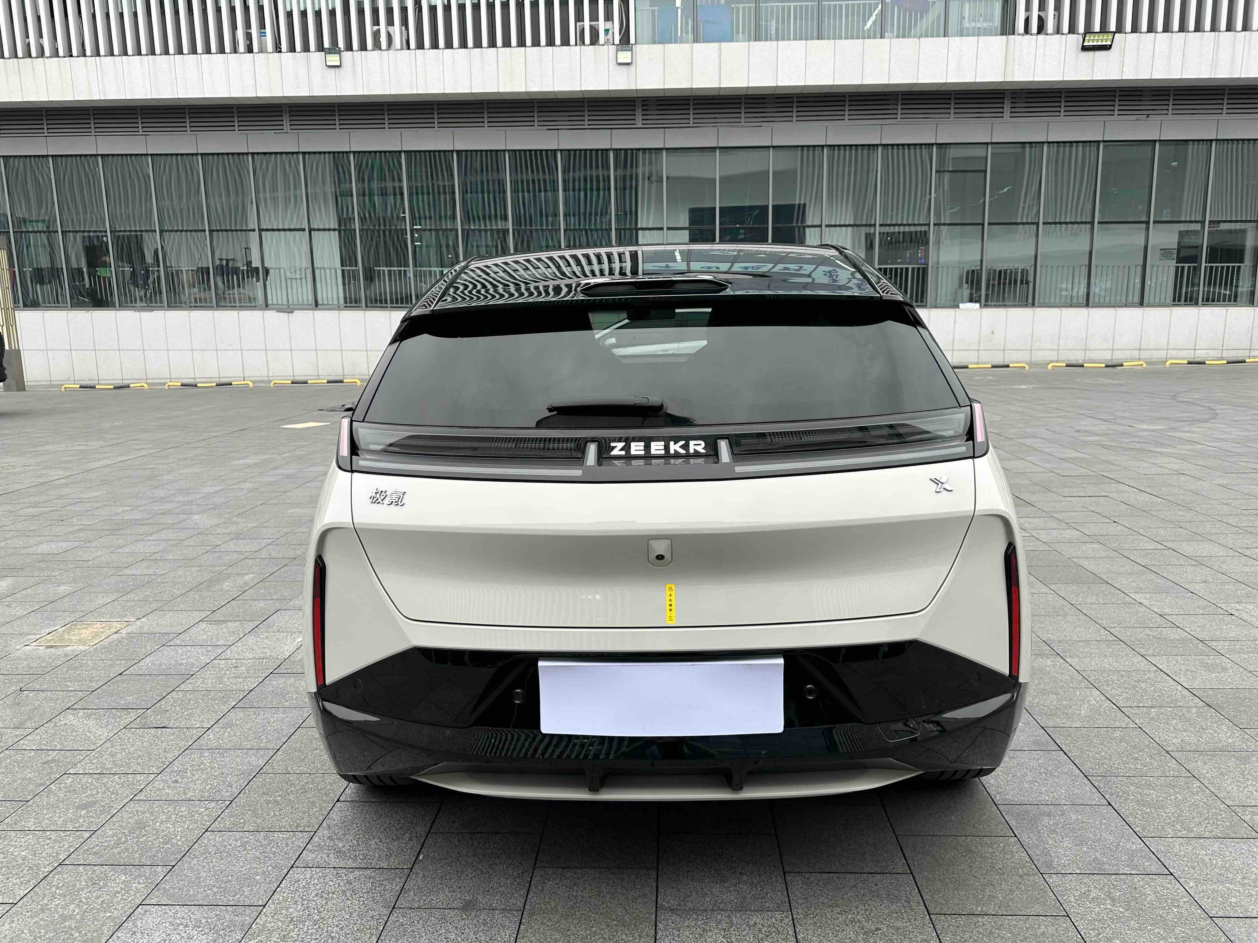 Zeekr X 2024 car image #21
