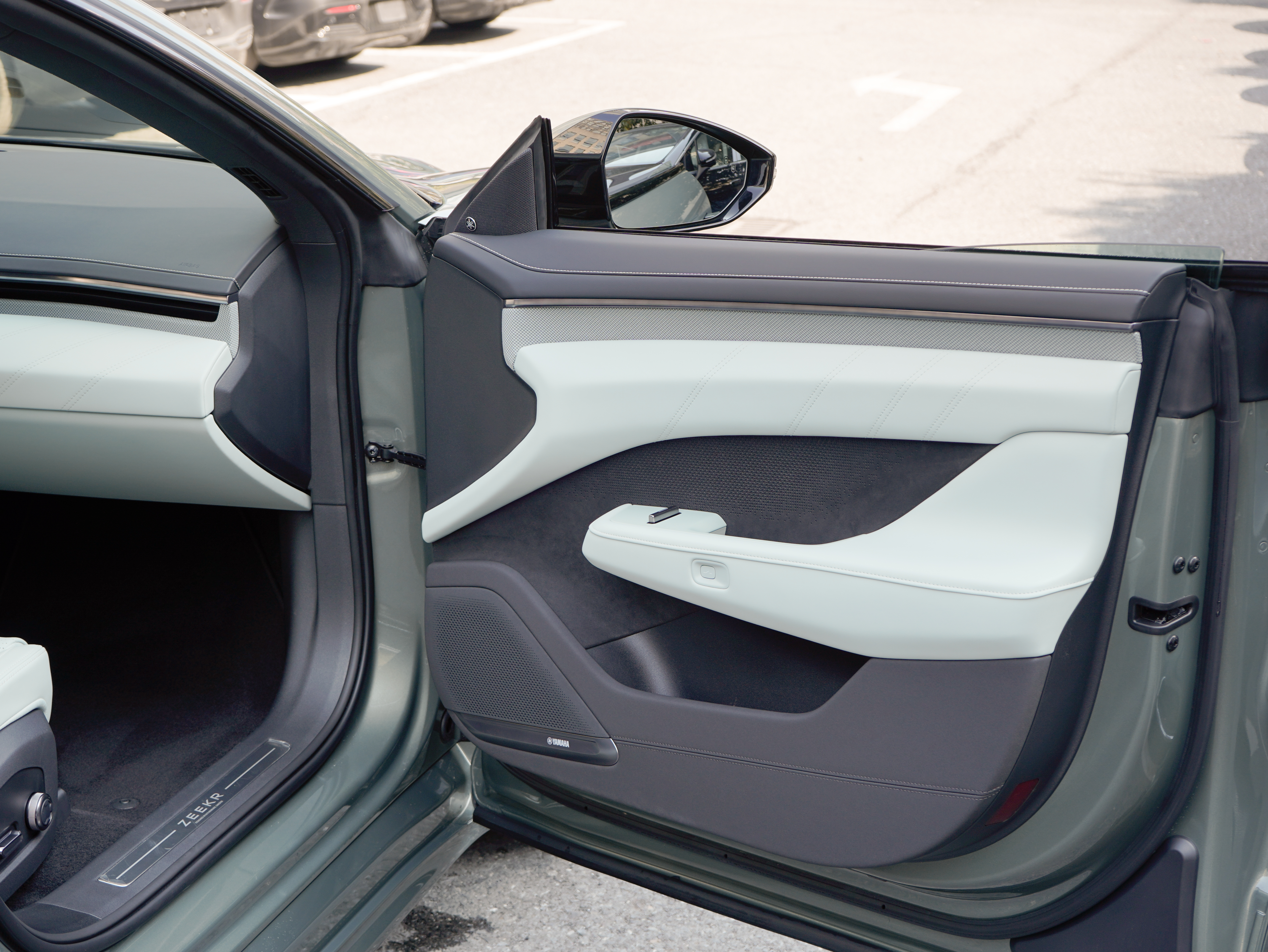 极氪 极氪001 2024 汽车图片 #21