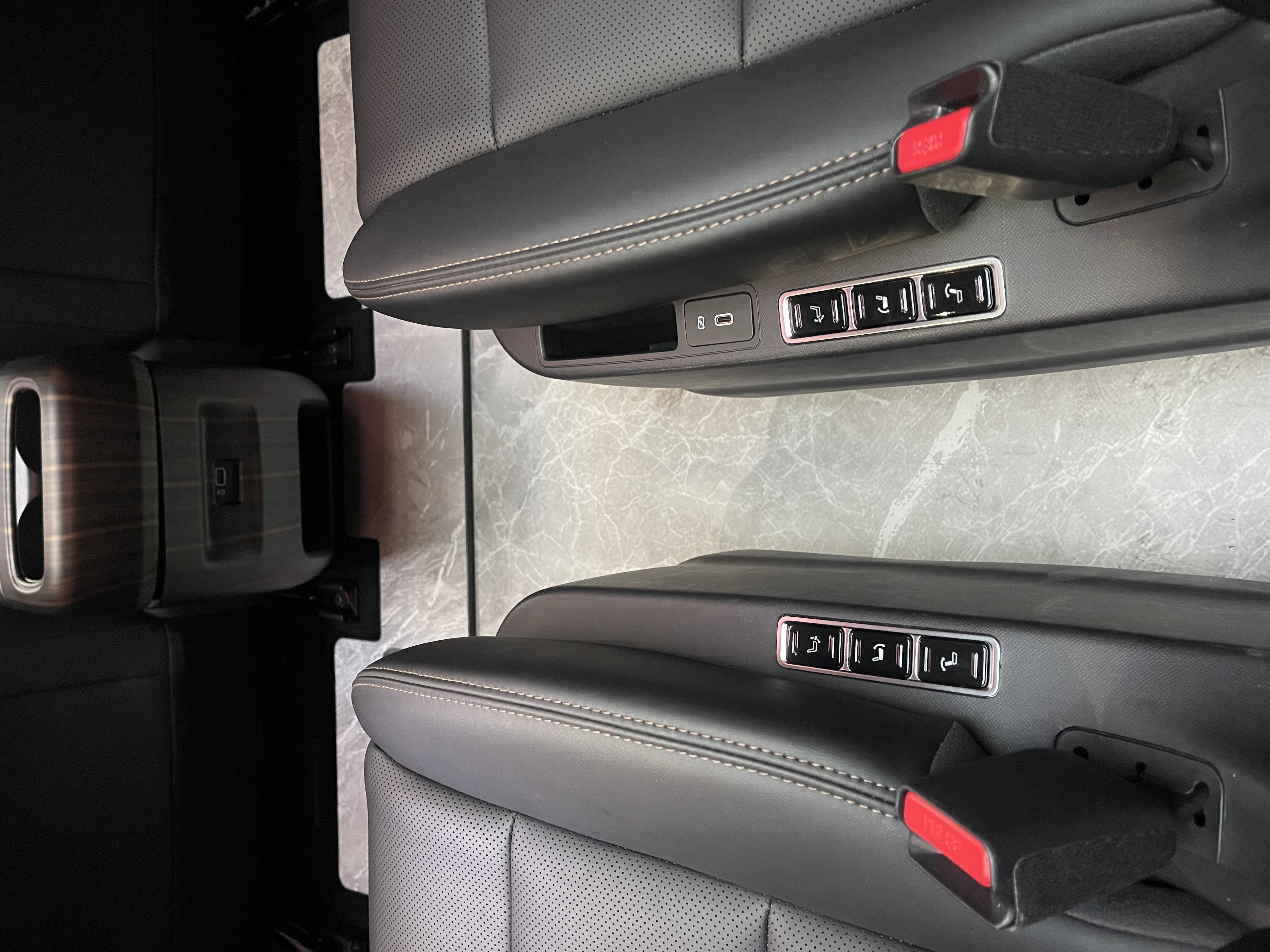 GAC Trumpchi E8 2024 car image #21