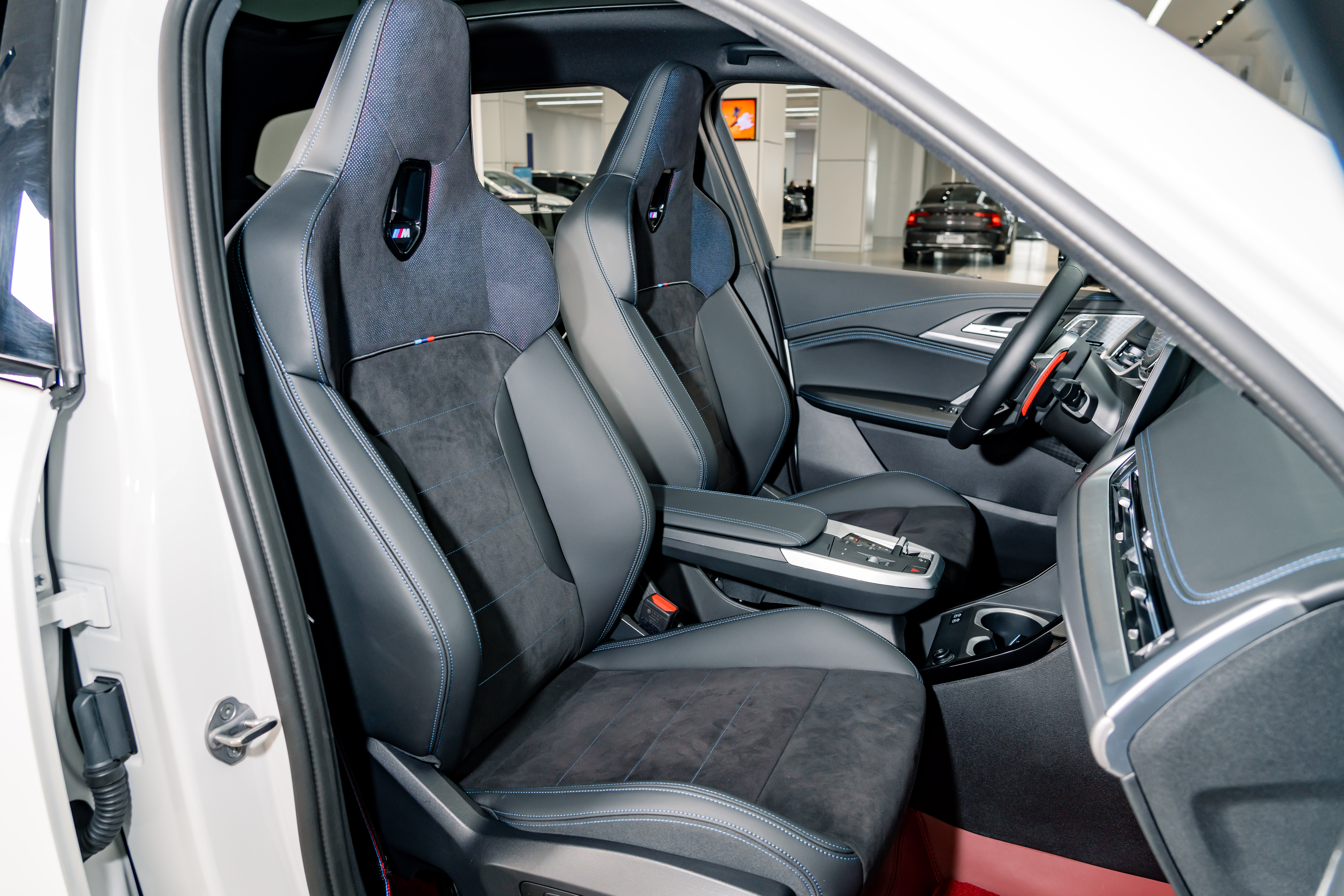 BMW X1 M35Li 2025 car image #21