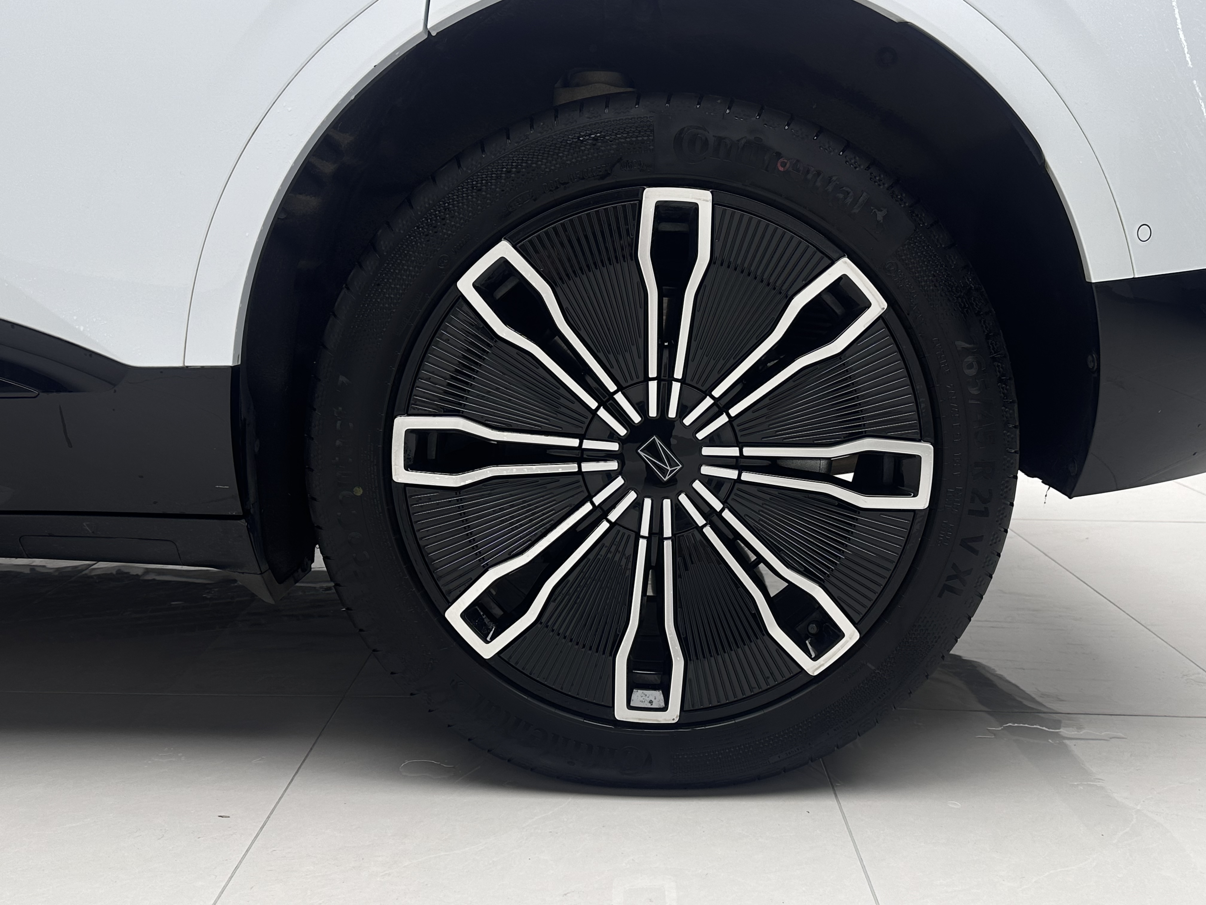 Avatr 07 2025 car image #21