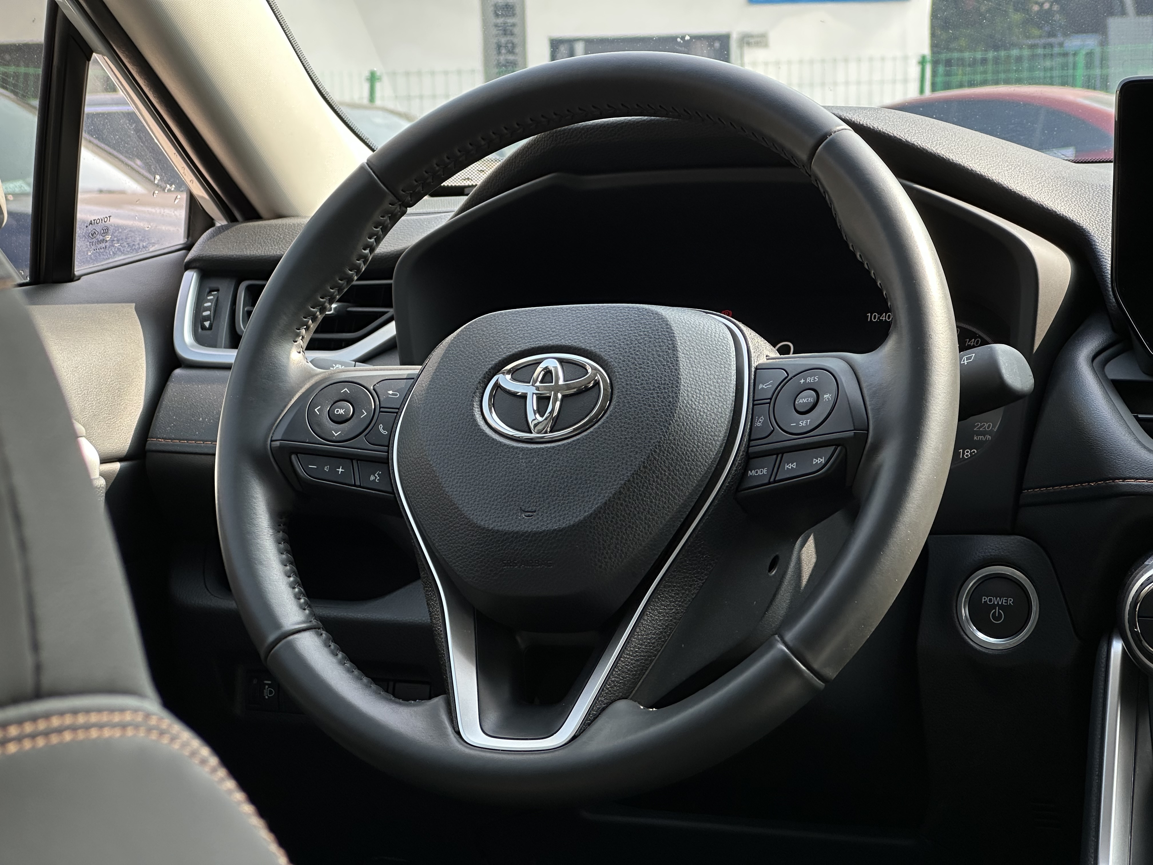 Toyota RAV4 2024 car image #21