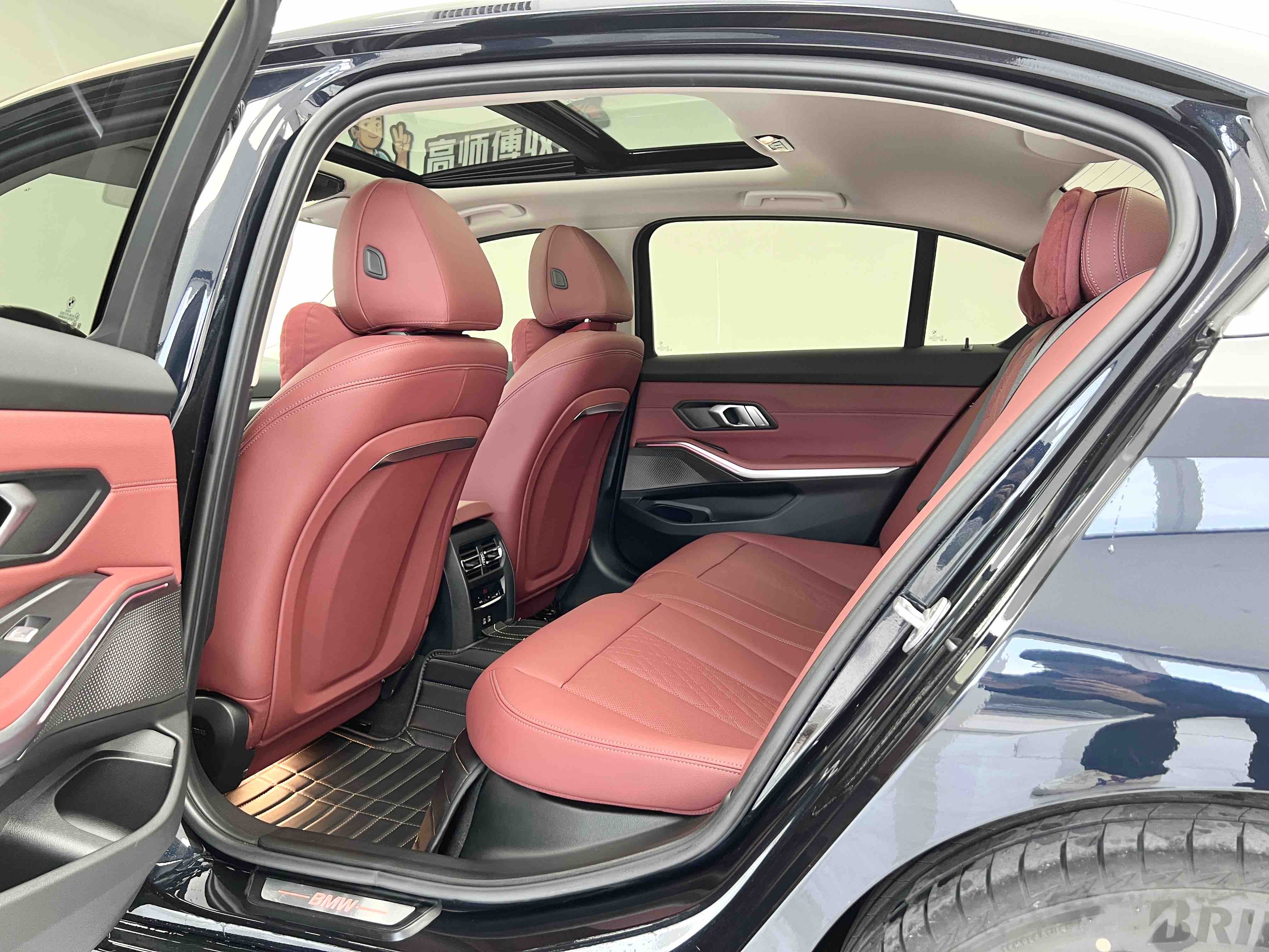 BMW i3 2024 car image #21