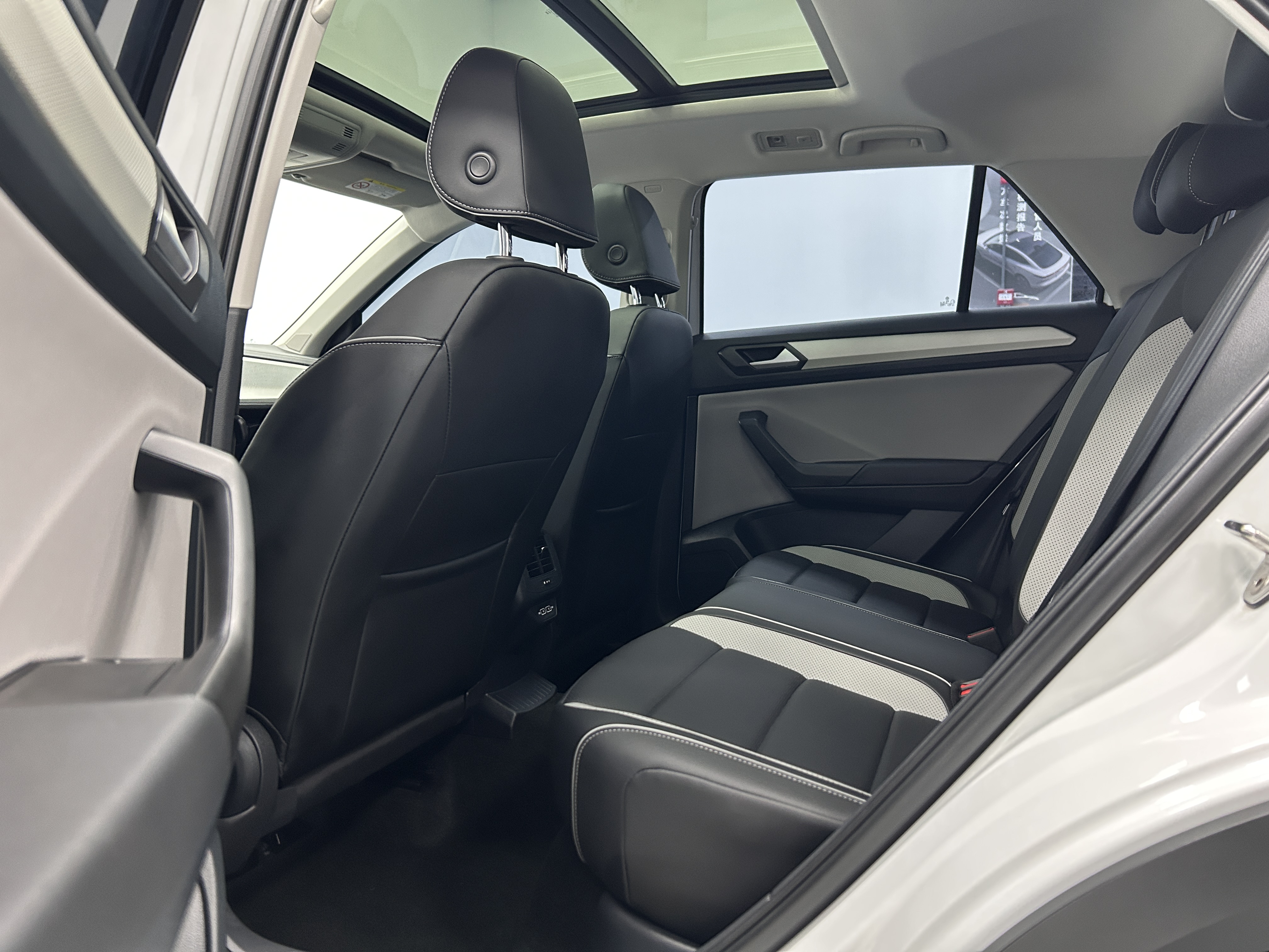 大众 T-ROC探歌 2025 汽车图片 #21